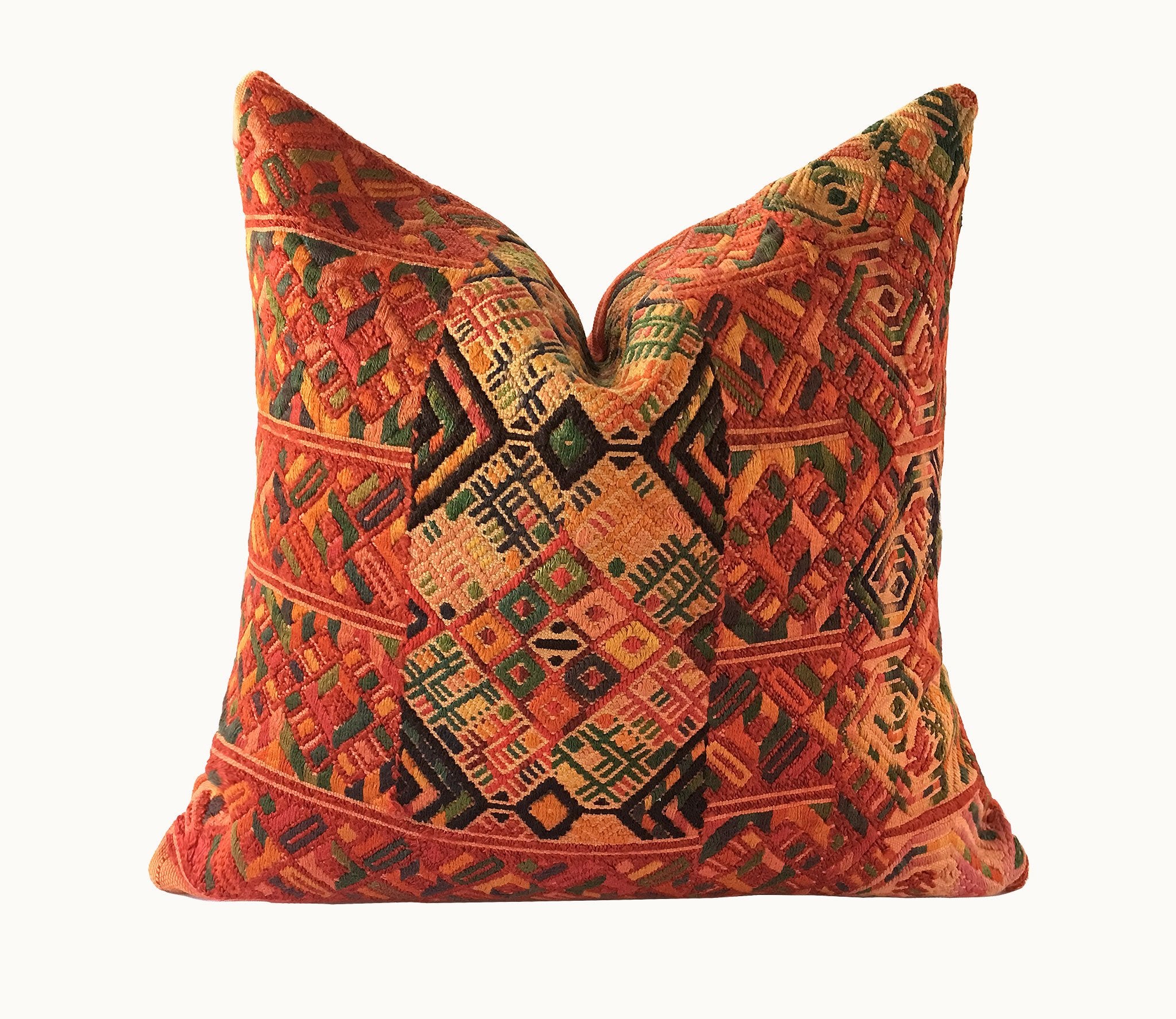 Guatemalan textiles, huipil pillow - Lamour Artisans