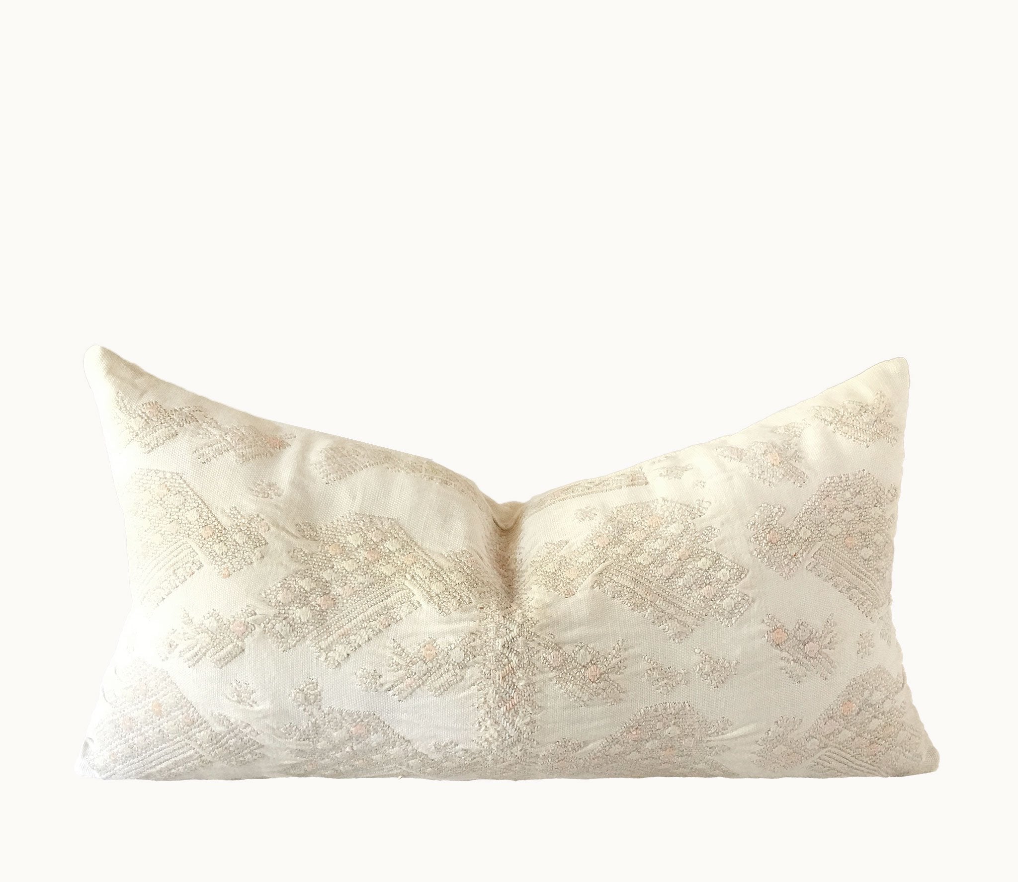 Guatemalan textiles, huipil pillow - Lamour Artisans