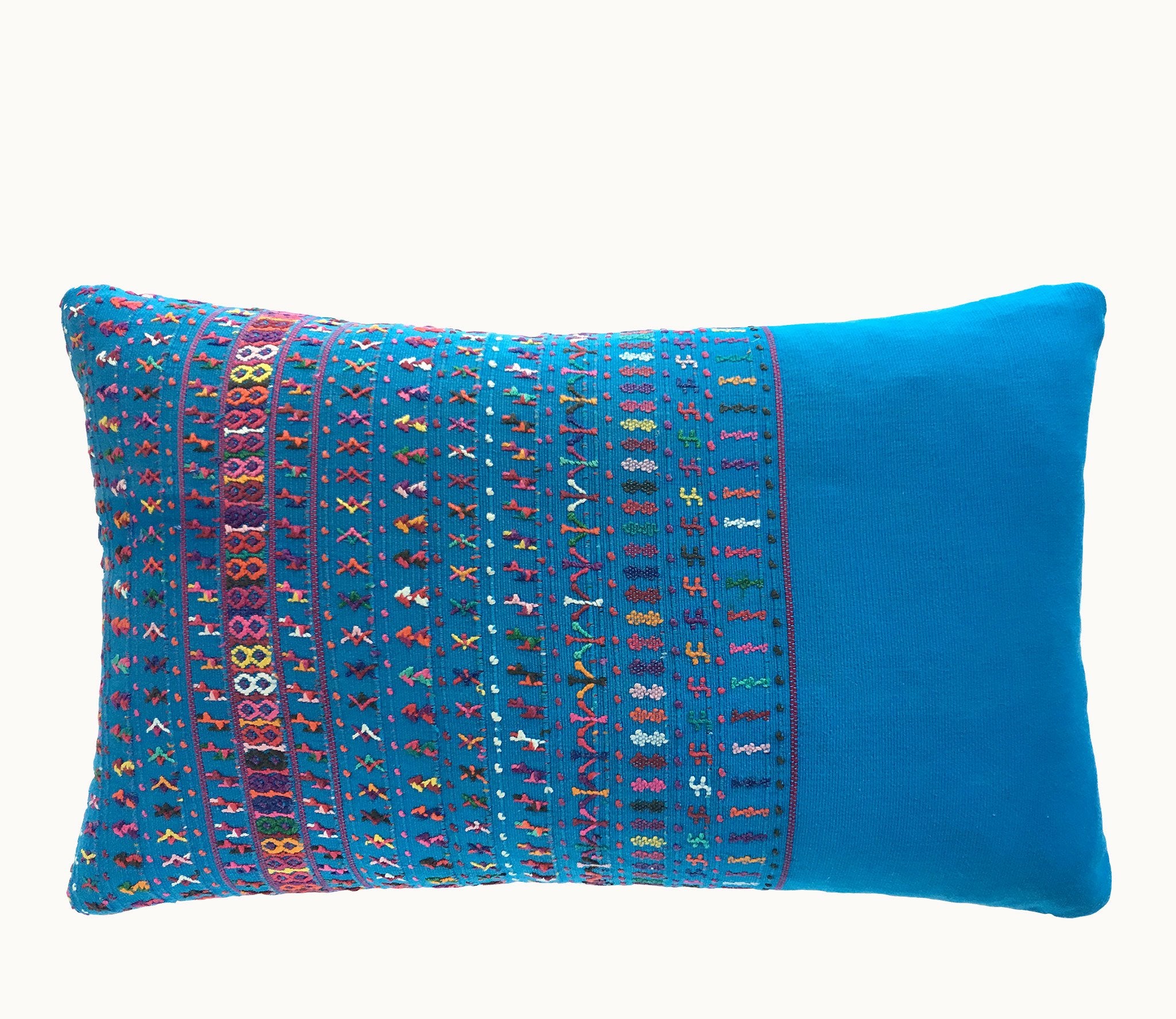 Guatemalan textiles, huipil pillow - Lamour Artisans