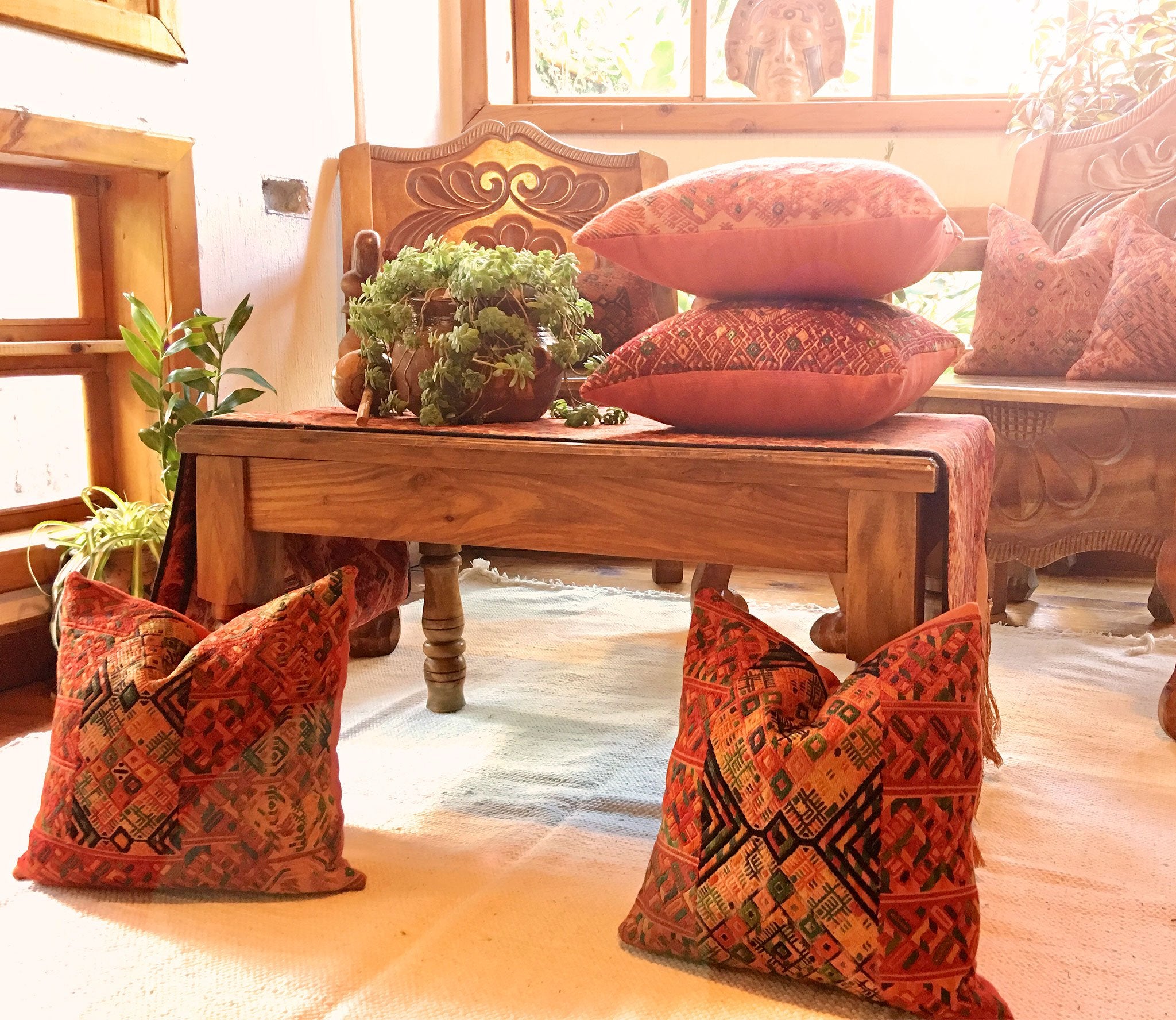 Guatemalan textiles, huipil pillow - Lamour Artisans