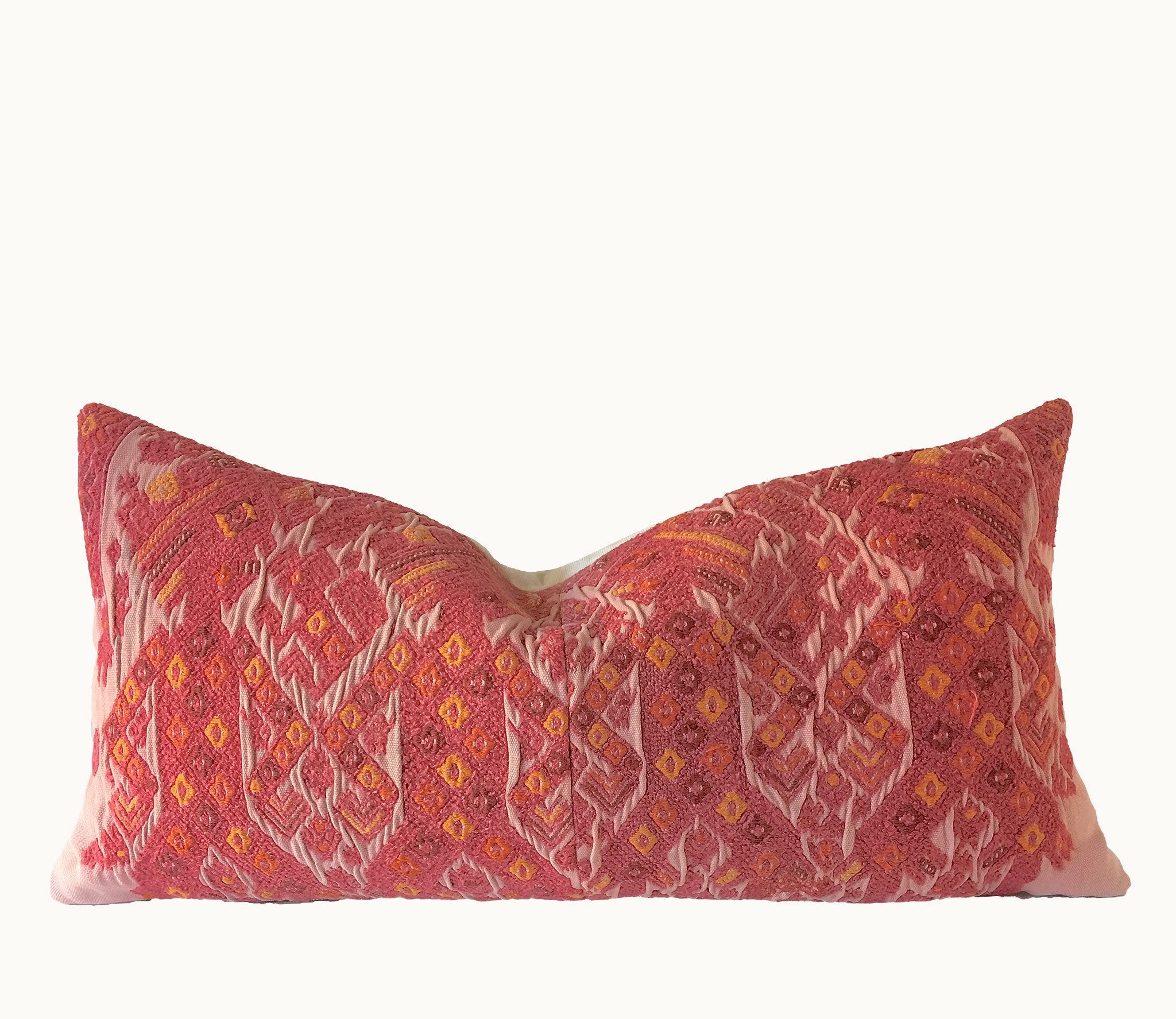 Guatemalan textiles, huipil pillow - Lamour Artisans
