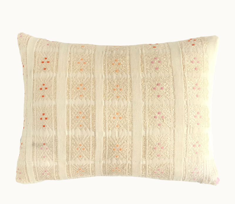 Guatemalan textiles, huipil pillow - Lamour Artisans