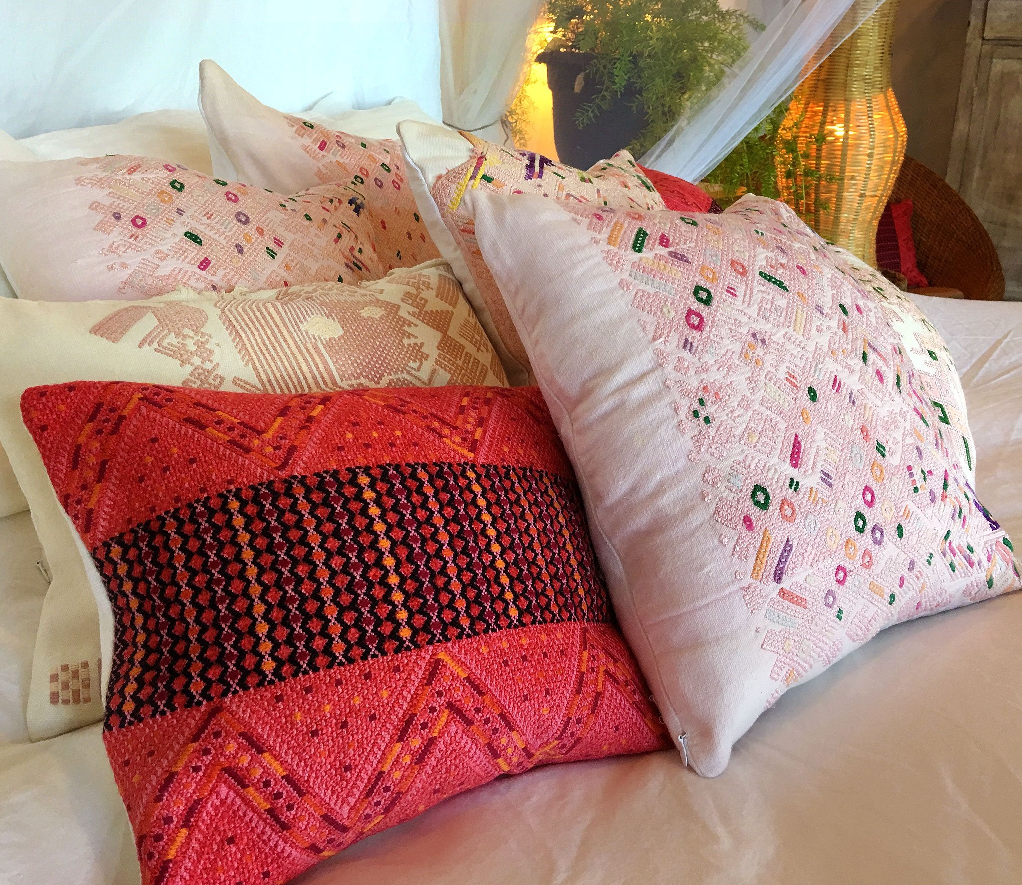 Guatemalan textiles, huipil pillow - Lamour Artisans