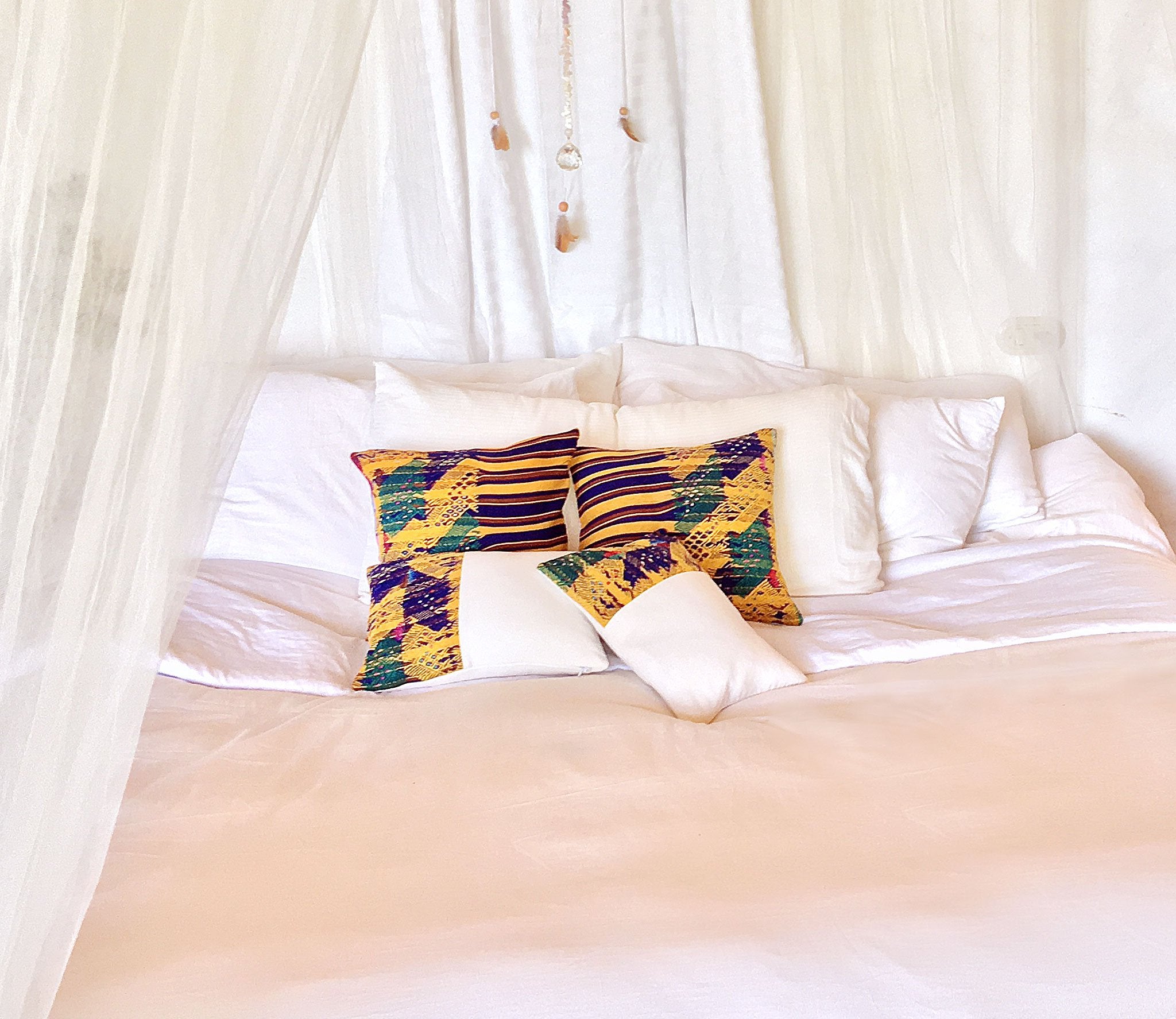 Guatemalan textiles, huipil pillow - Lamour Artisans