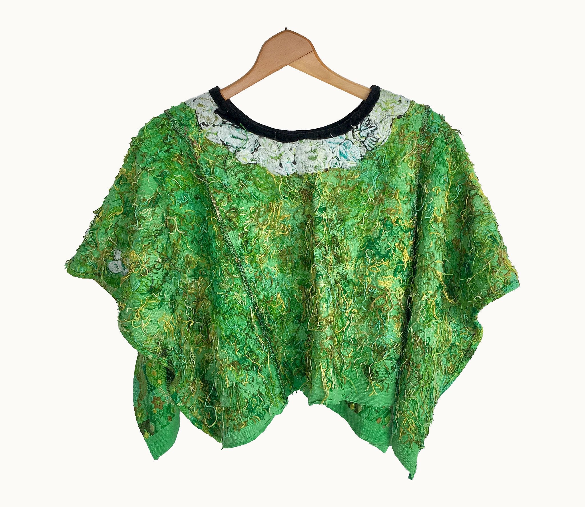 Guatemalan textiles, huipil - Lamour Artisans