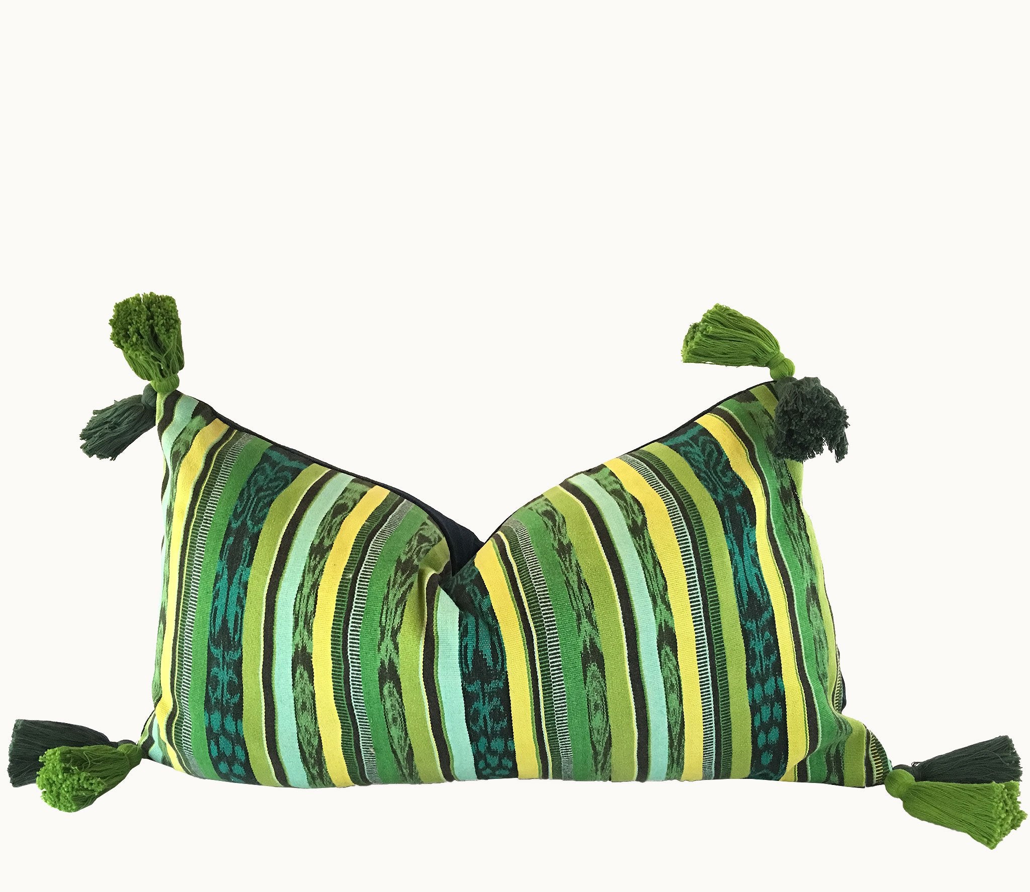 Guatemalan textiles, ikat pillow - Lamour Artisans
