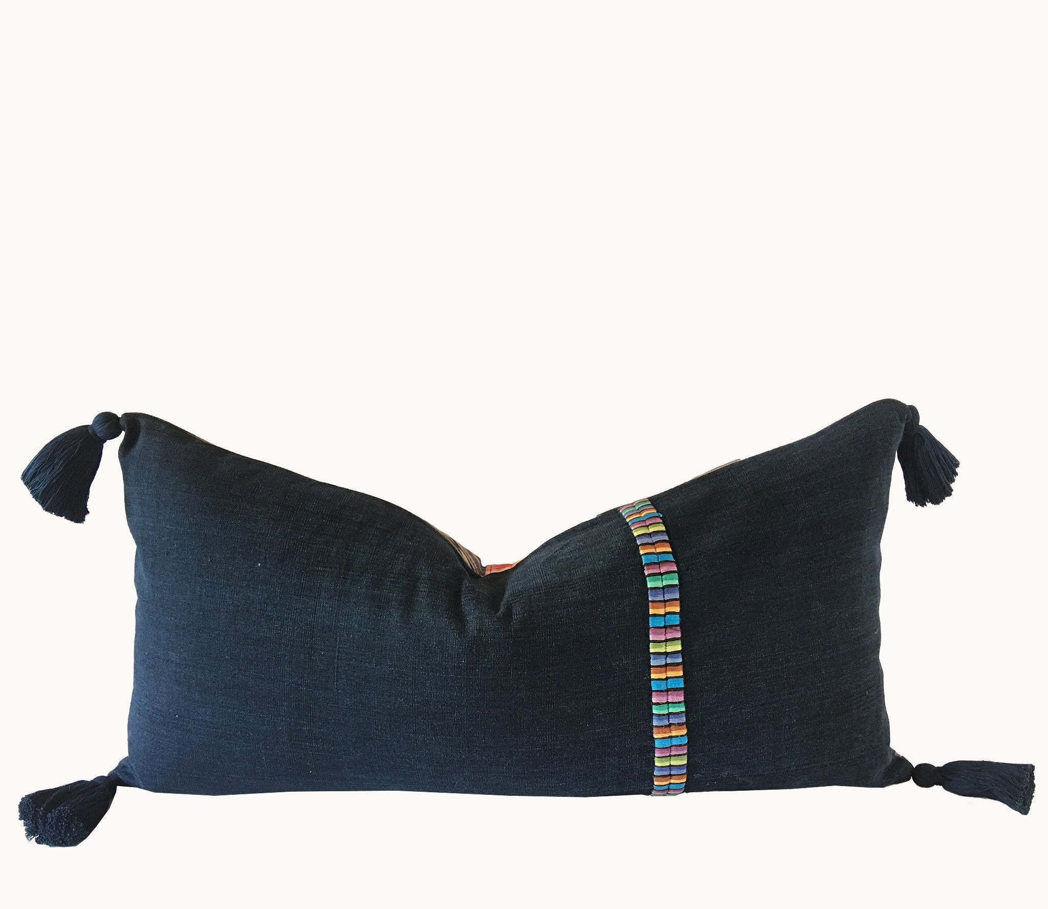 Guatemalan textiles, ikat pillow - Lamour Artisans