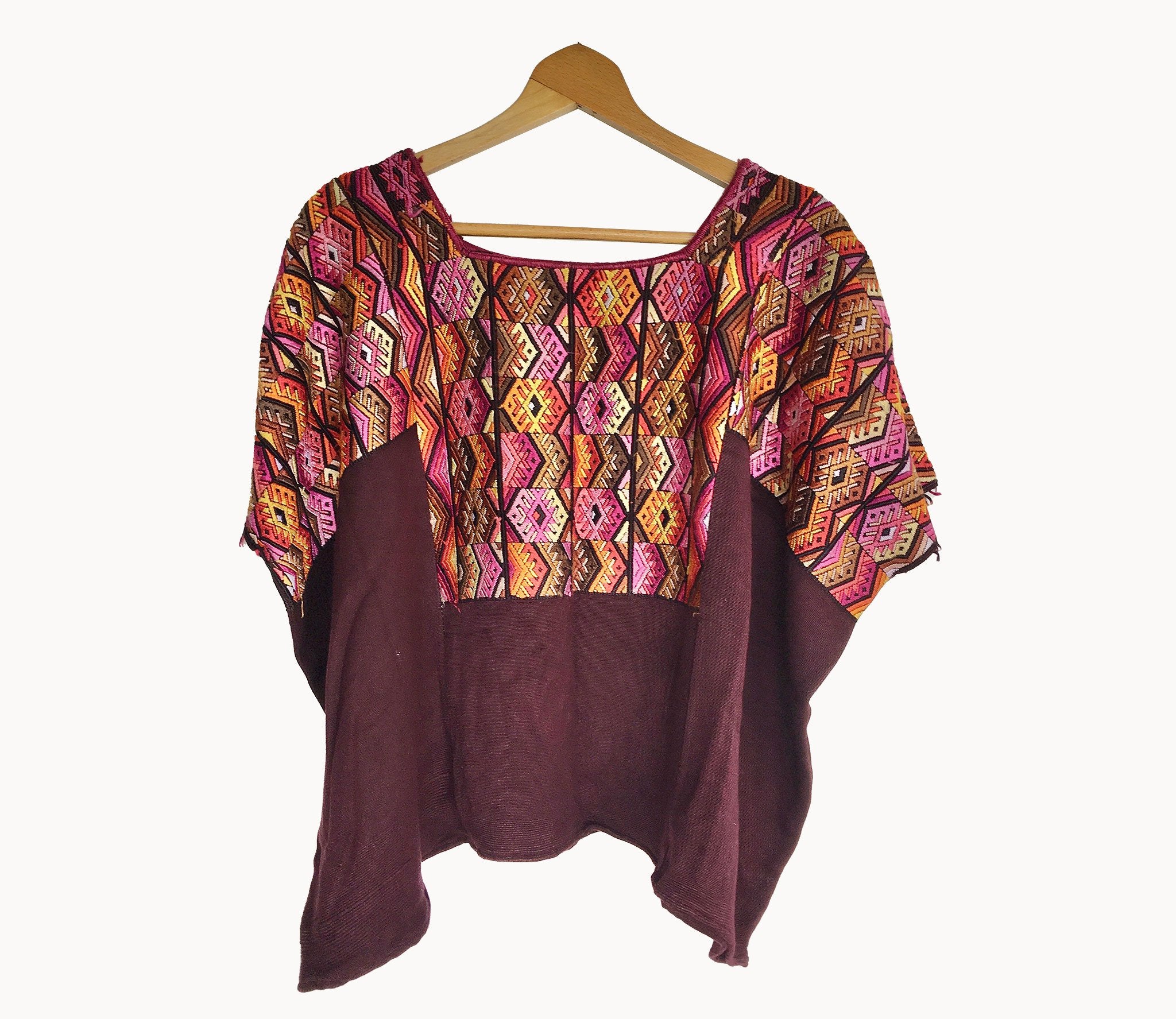 Guatemalan textiles, huipil - Lamour Artisans