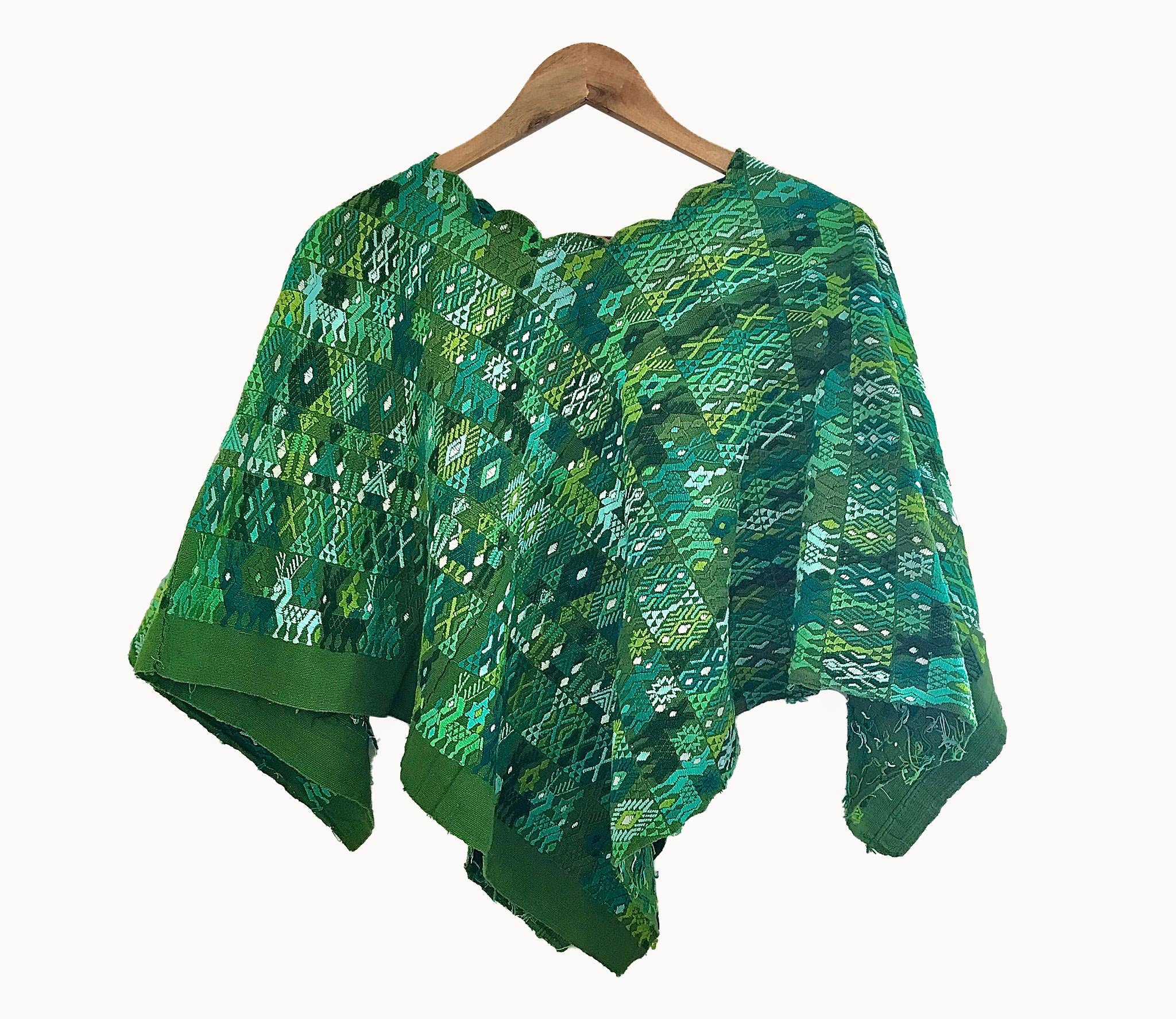 Guatemalan textiles, huipil - Lamour Artisans