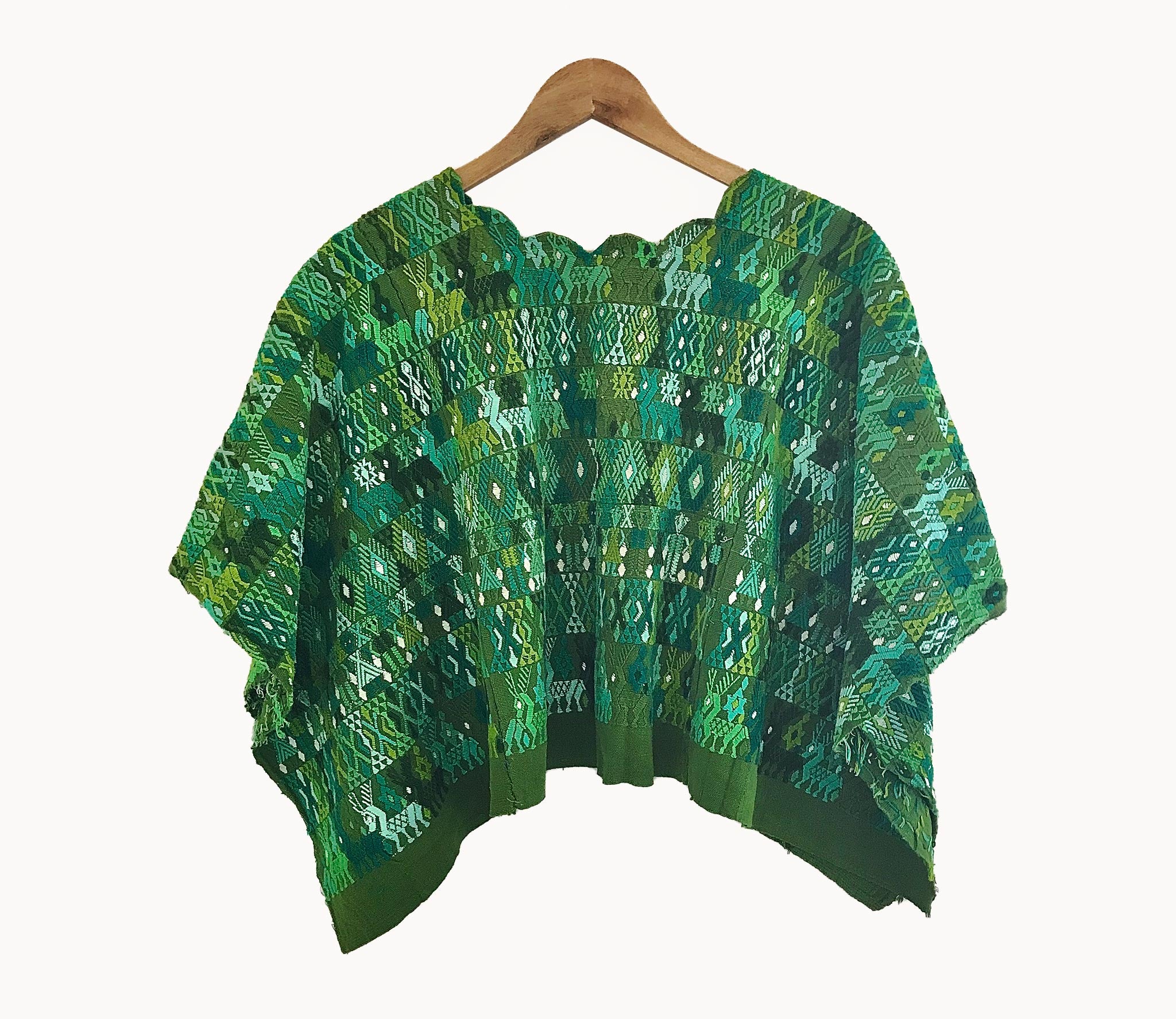 Guatemalan textiles, huipil - Lamour Artisans