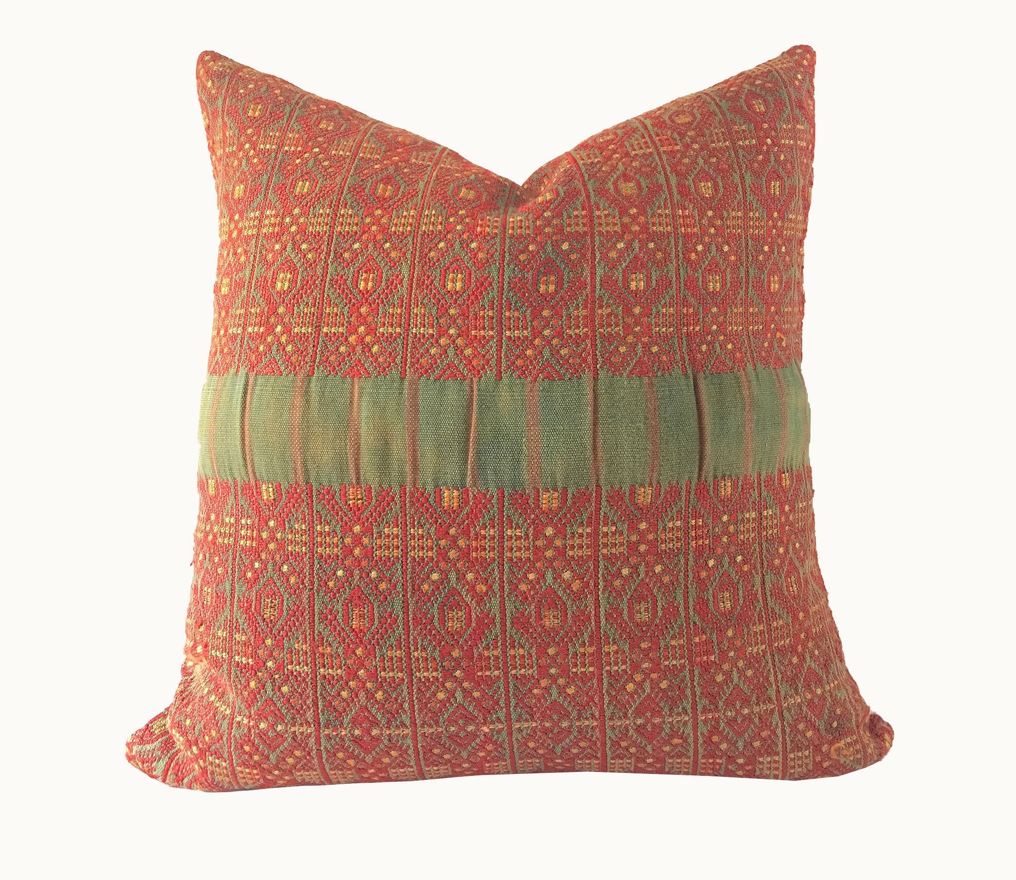 Guatemalan textiles, huipil pillow - Lamour Artisans