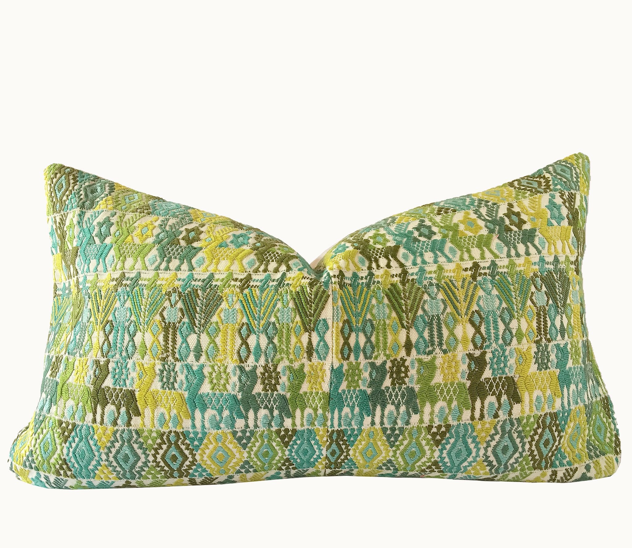 Guatemalan textiles, huipil pillow - Lamour Artisans