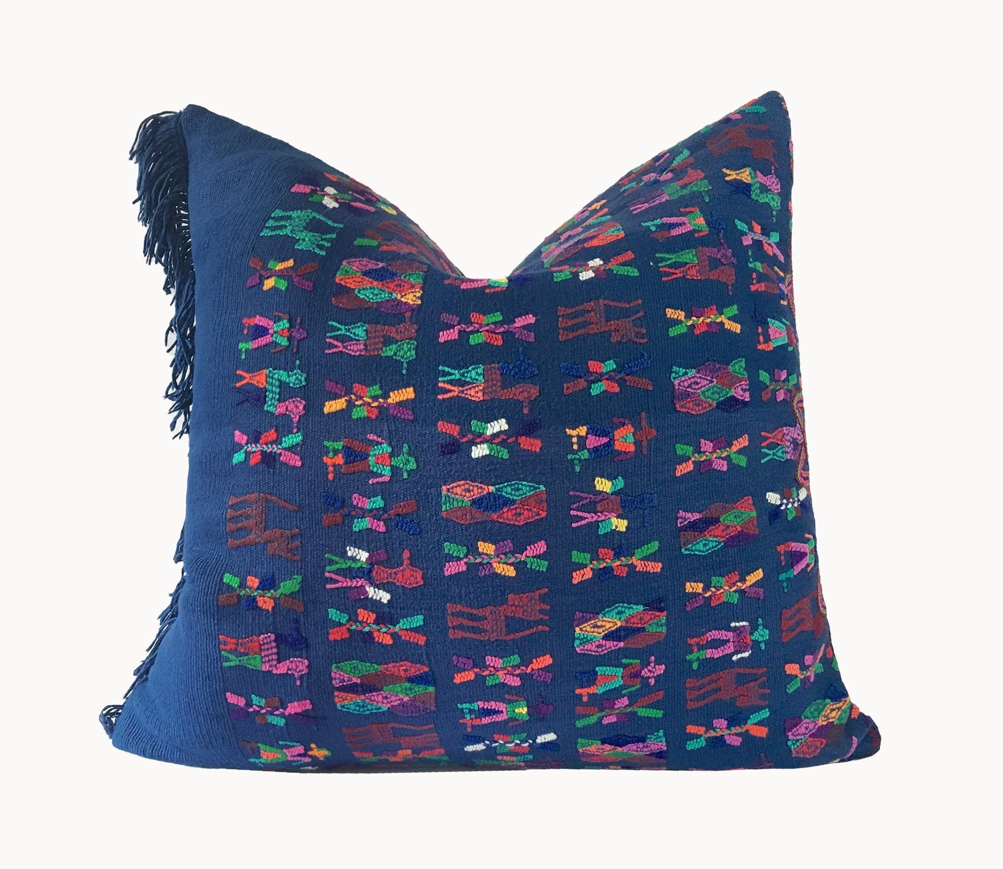 Guatemalan textiles, huipil pillow - Lamour Artisans