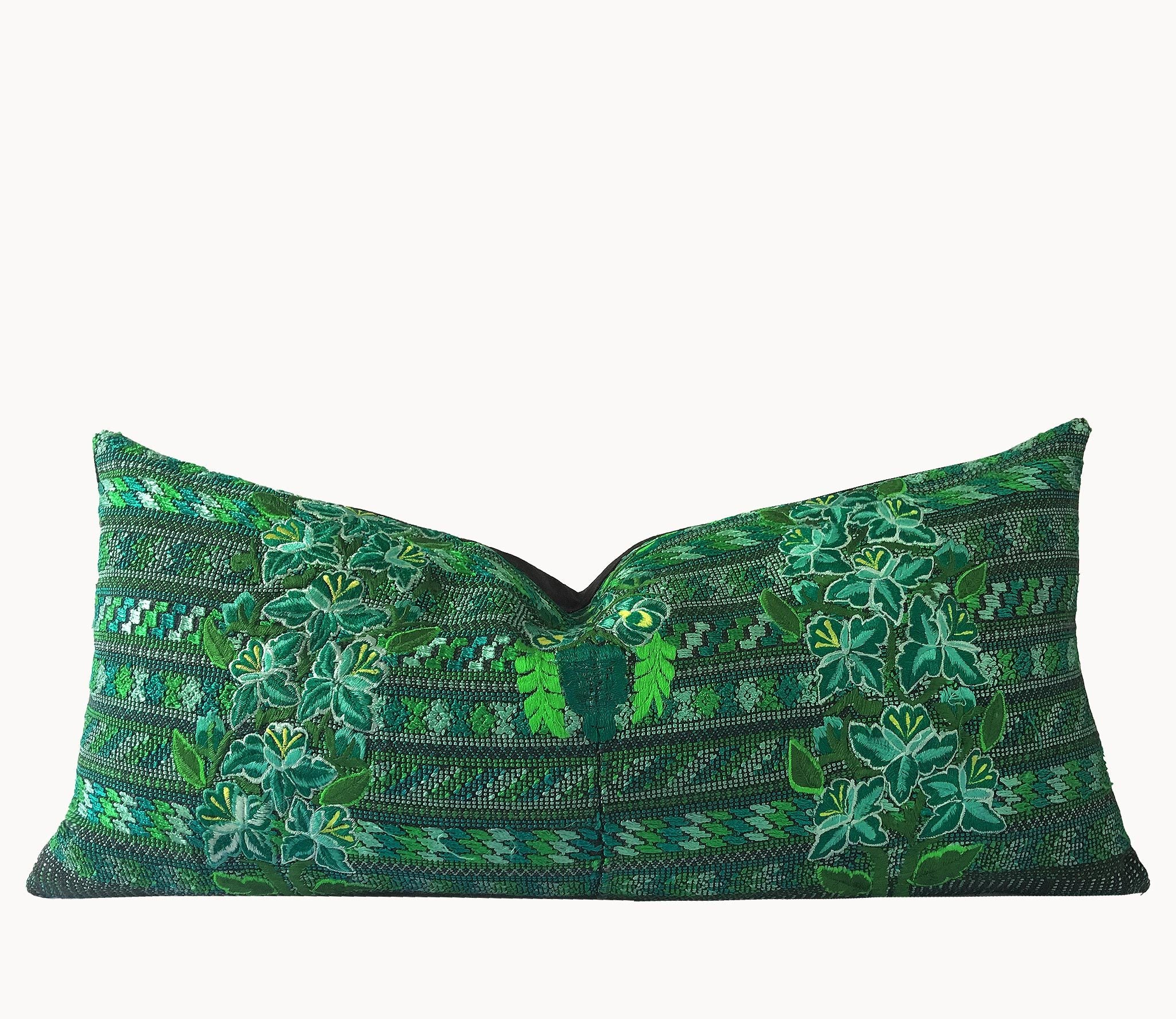 Guatemalan textiles, huipil pillow - Lamour Artisans