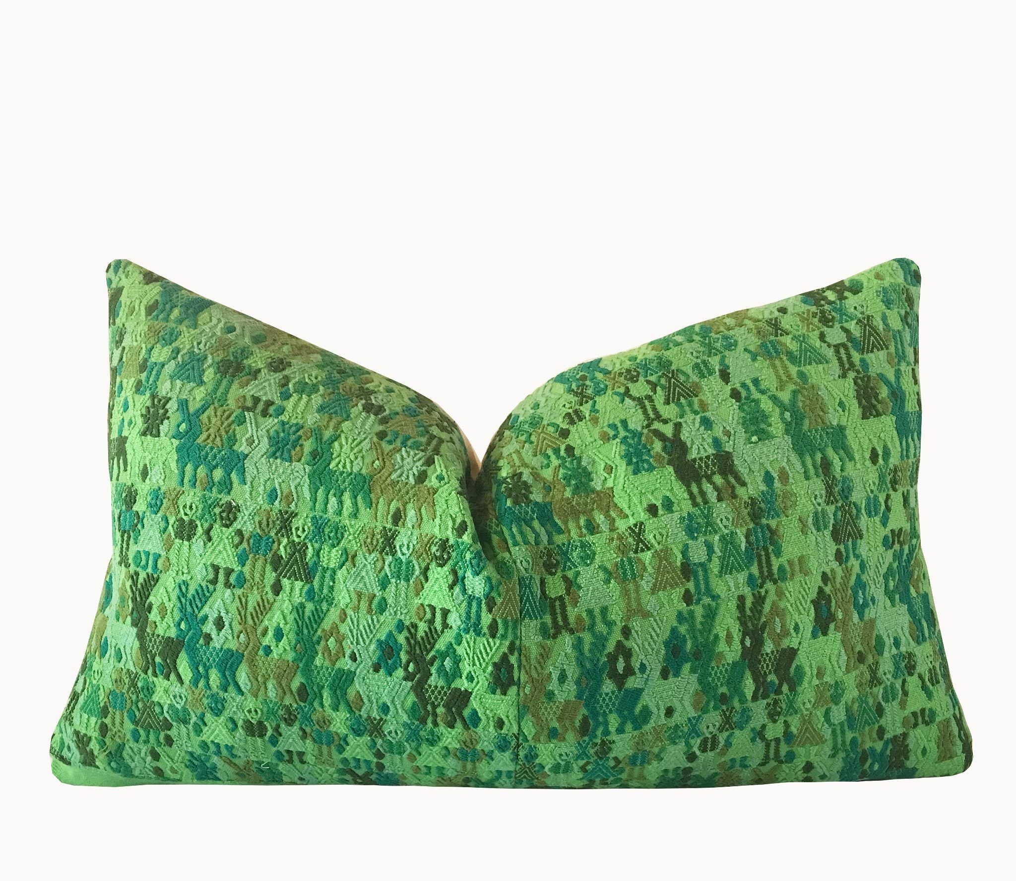 Guatemalan textiles, huipil pillow - Lamour Artisans