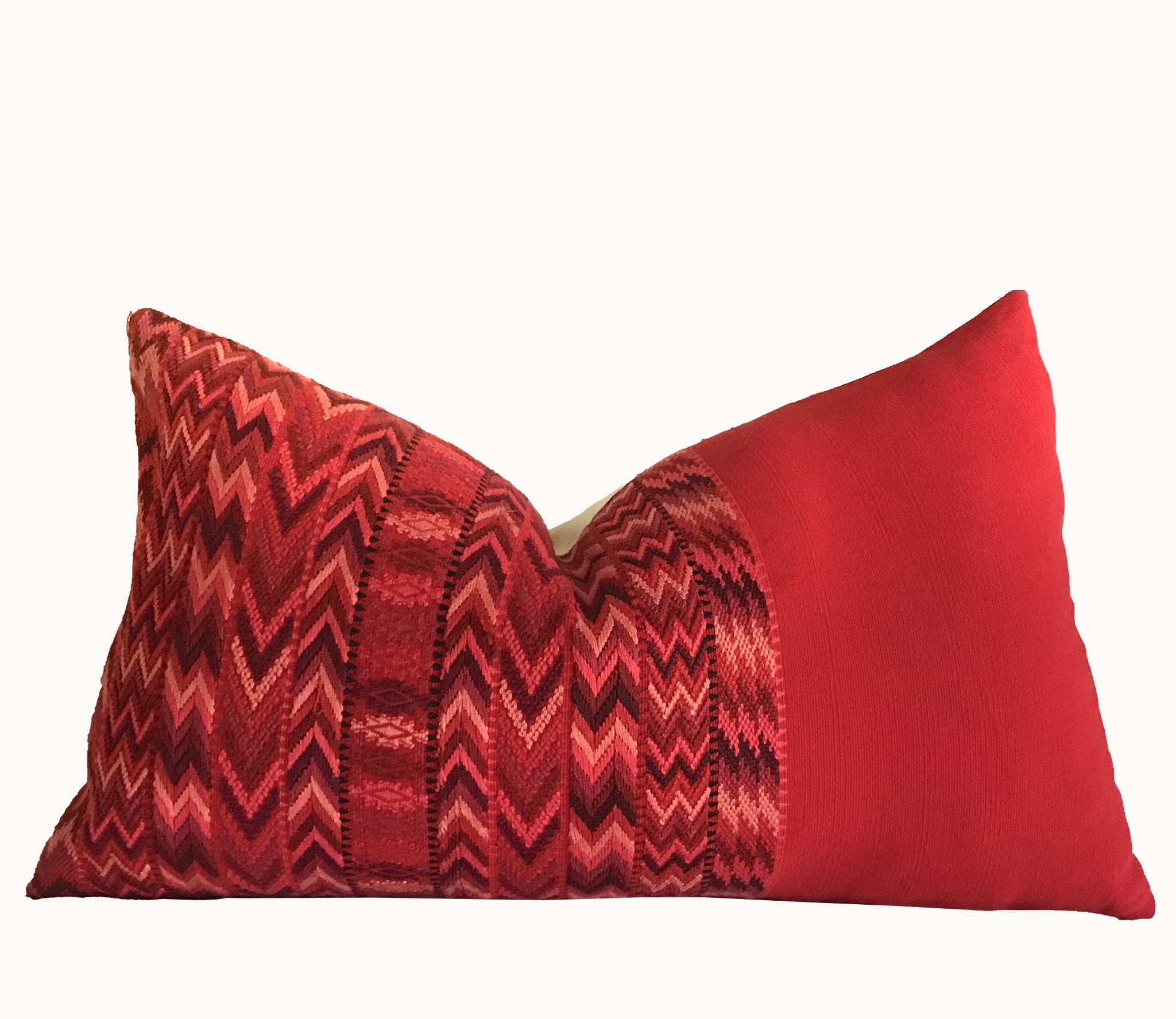 Guatemalan textiles, huipil pillow - Lamour Artisans