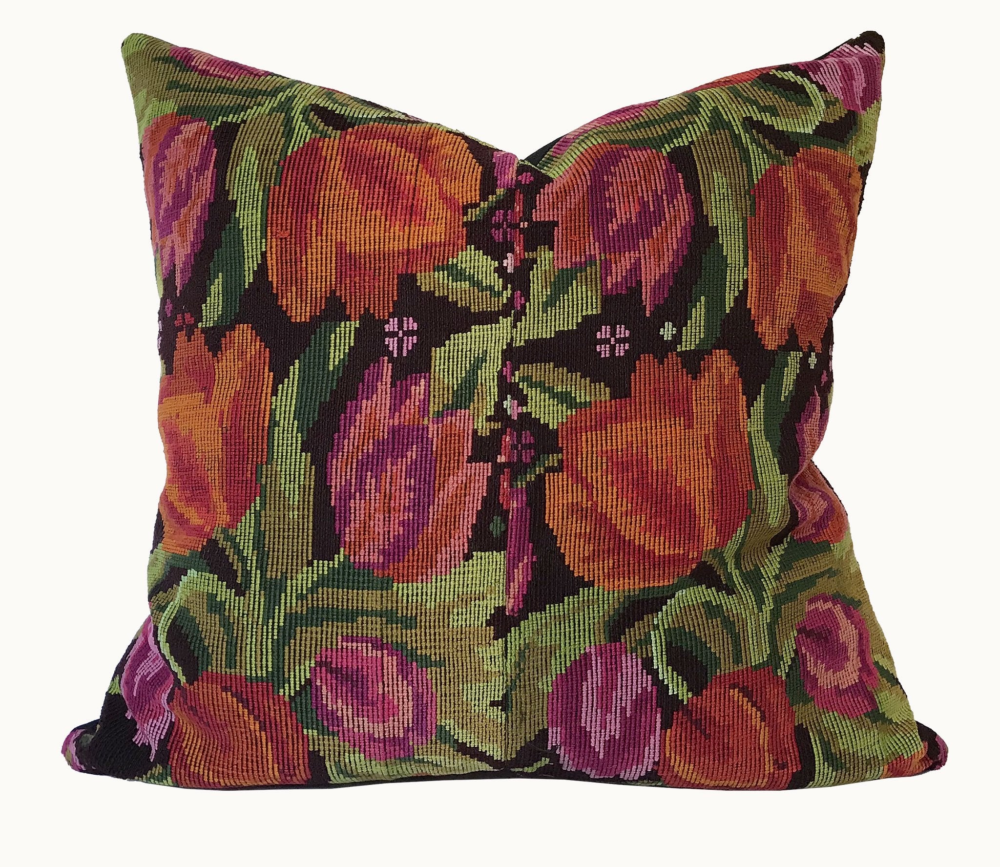 Guatemalan textiles, huipil pillow - Lamour Artisans