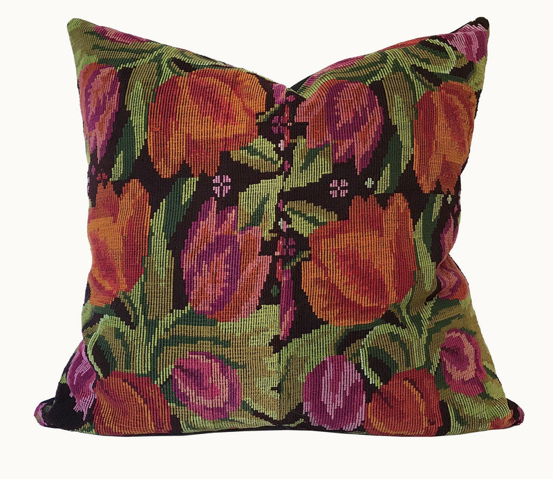 Guatemalan textiles, huipil pillow - Lamour Artisans
