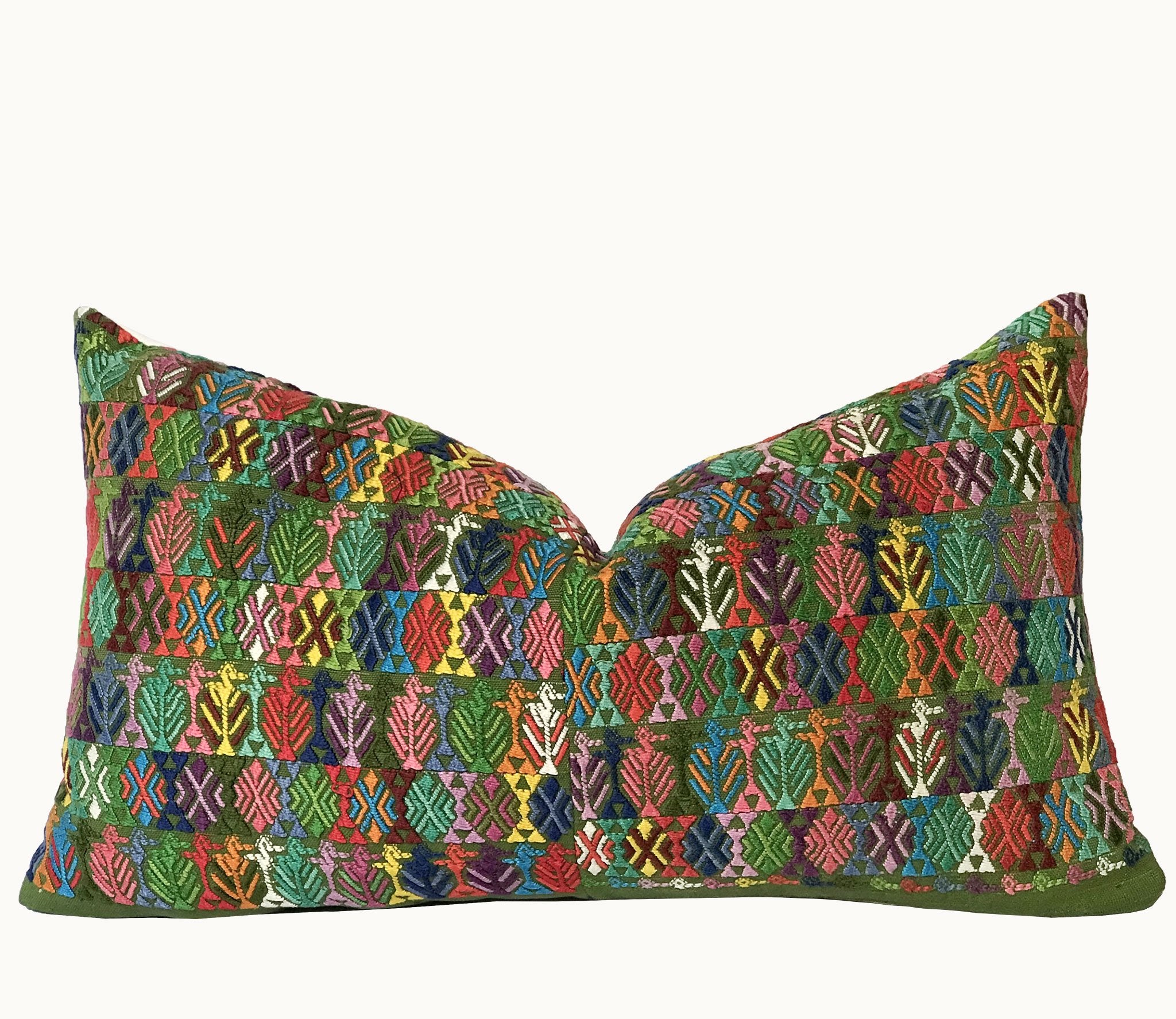 Guatemalan textiles, huipil pillow - Lamour Artisans