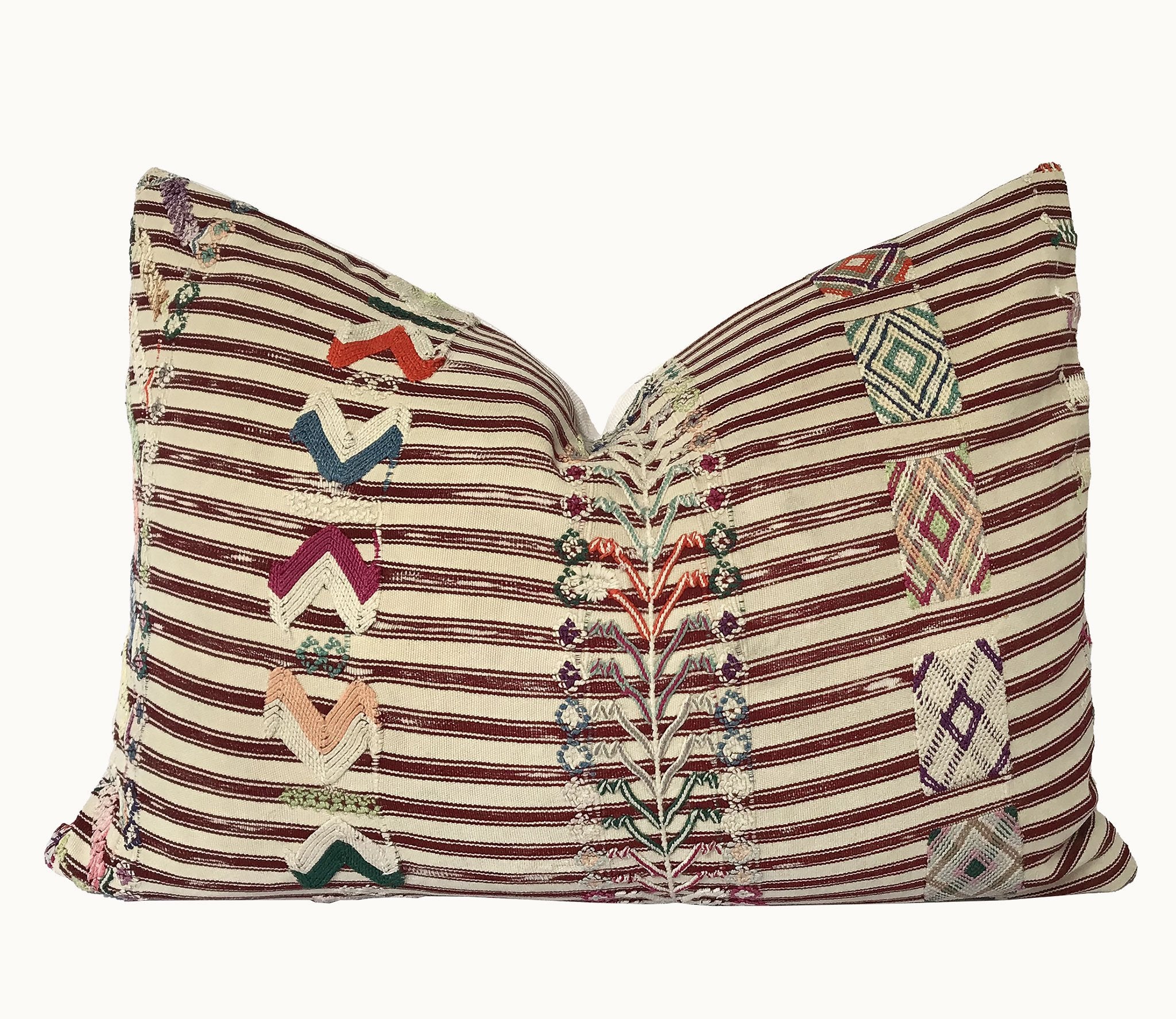 Guatemalan textiles, huipil pillow - Lamour Artisans