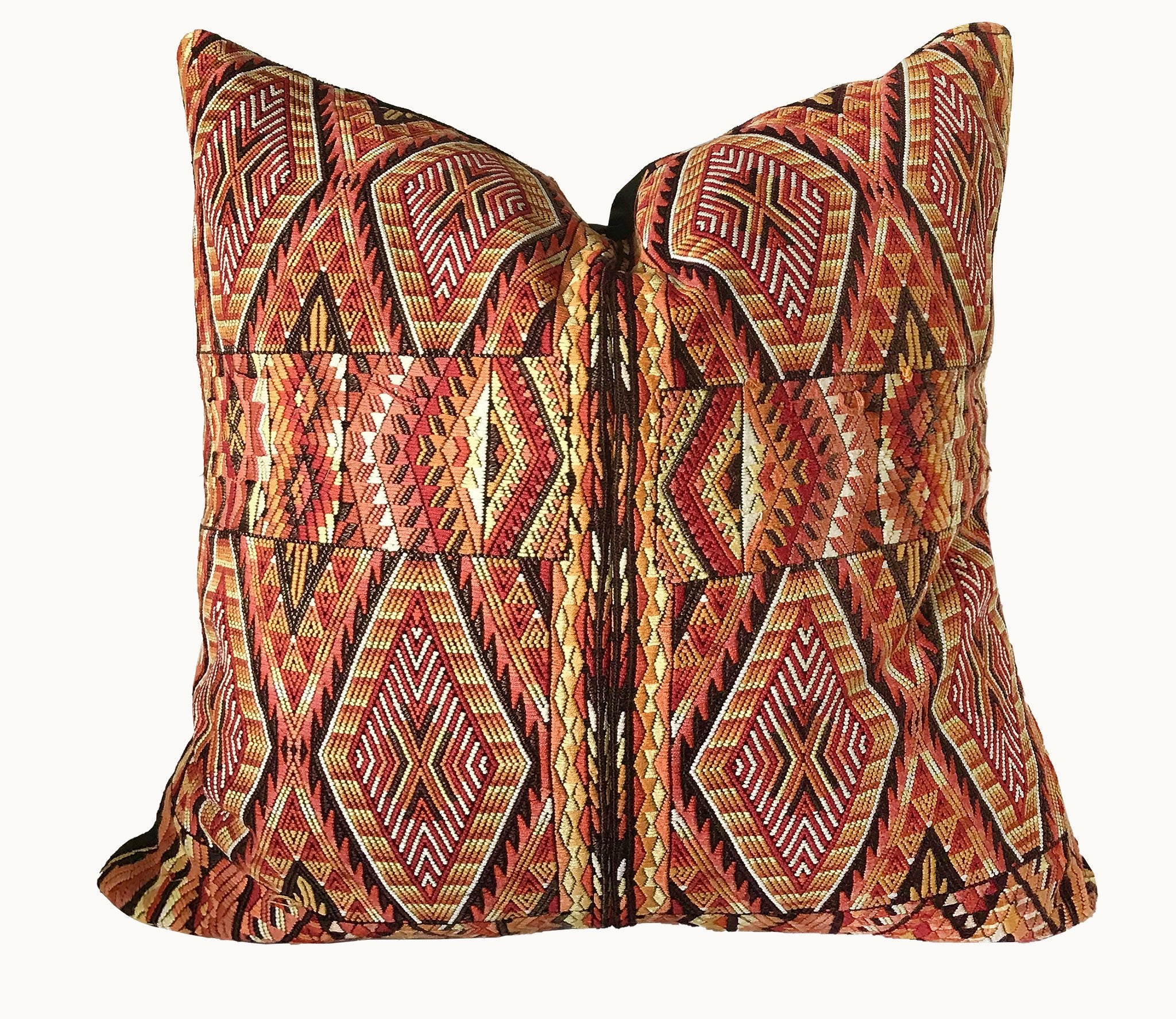 Guatemalan textiles, huipil pillow - Lamour Artisans