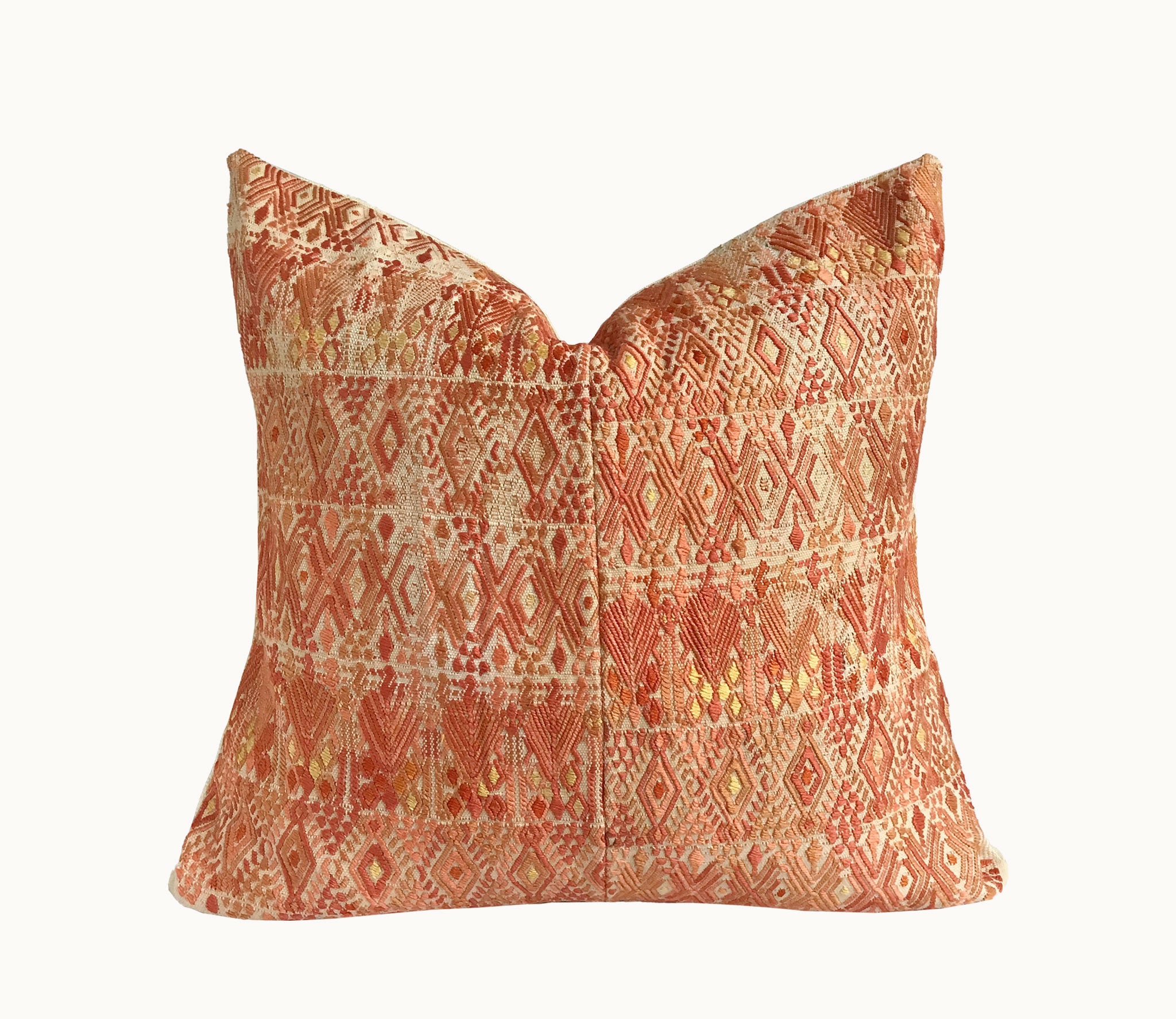 Guatemalan textiles, huipil pillow - Lamour Artisans