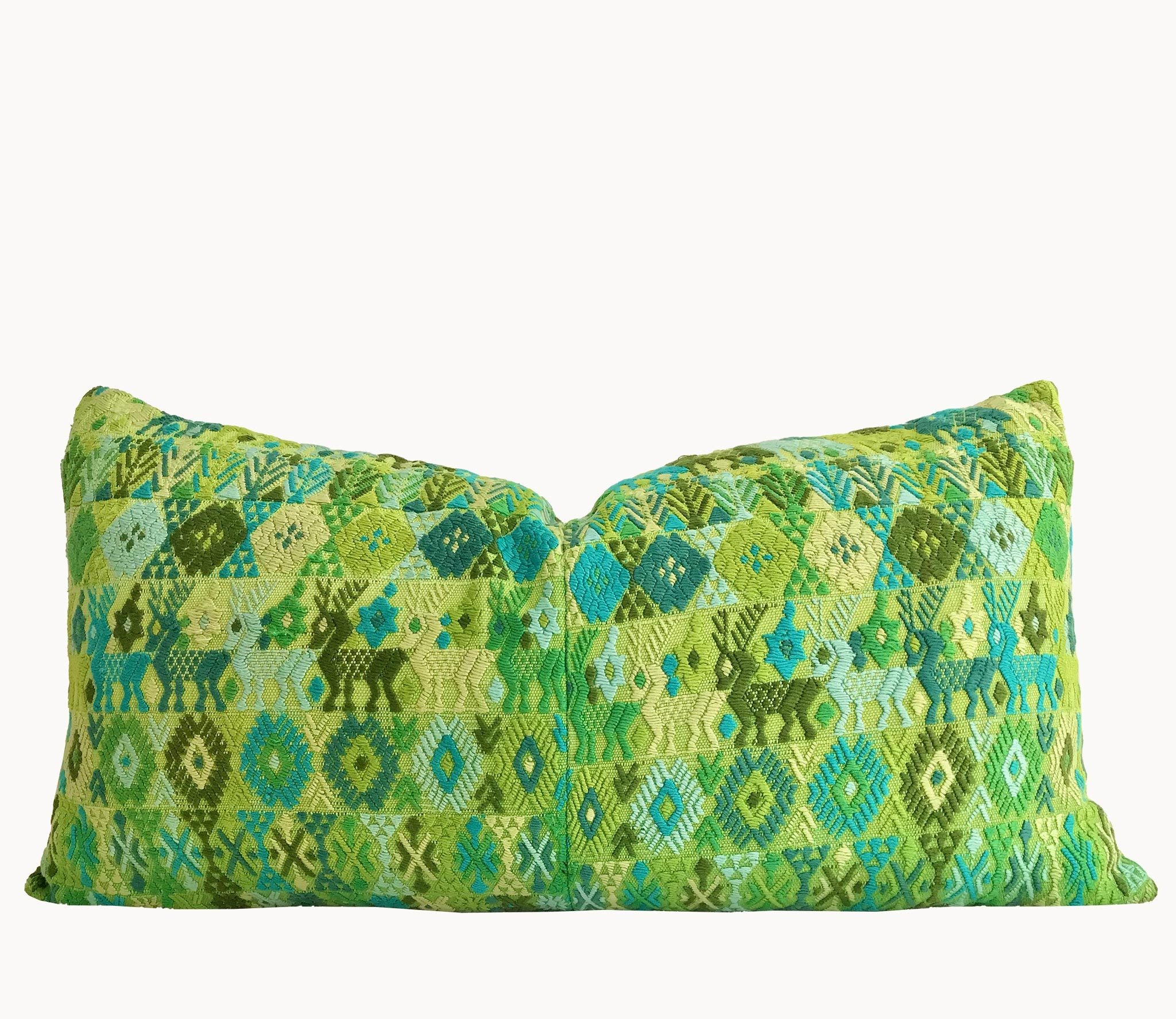 Guatemalan textiles, huipil pillow - Lamour Artisans