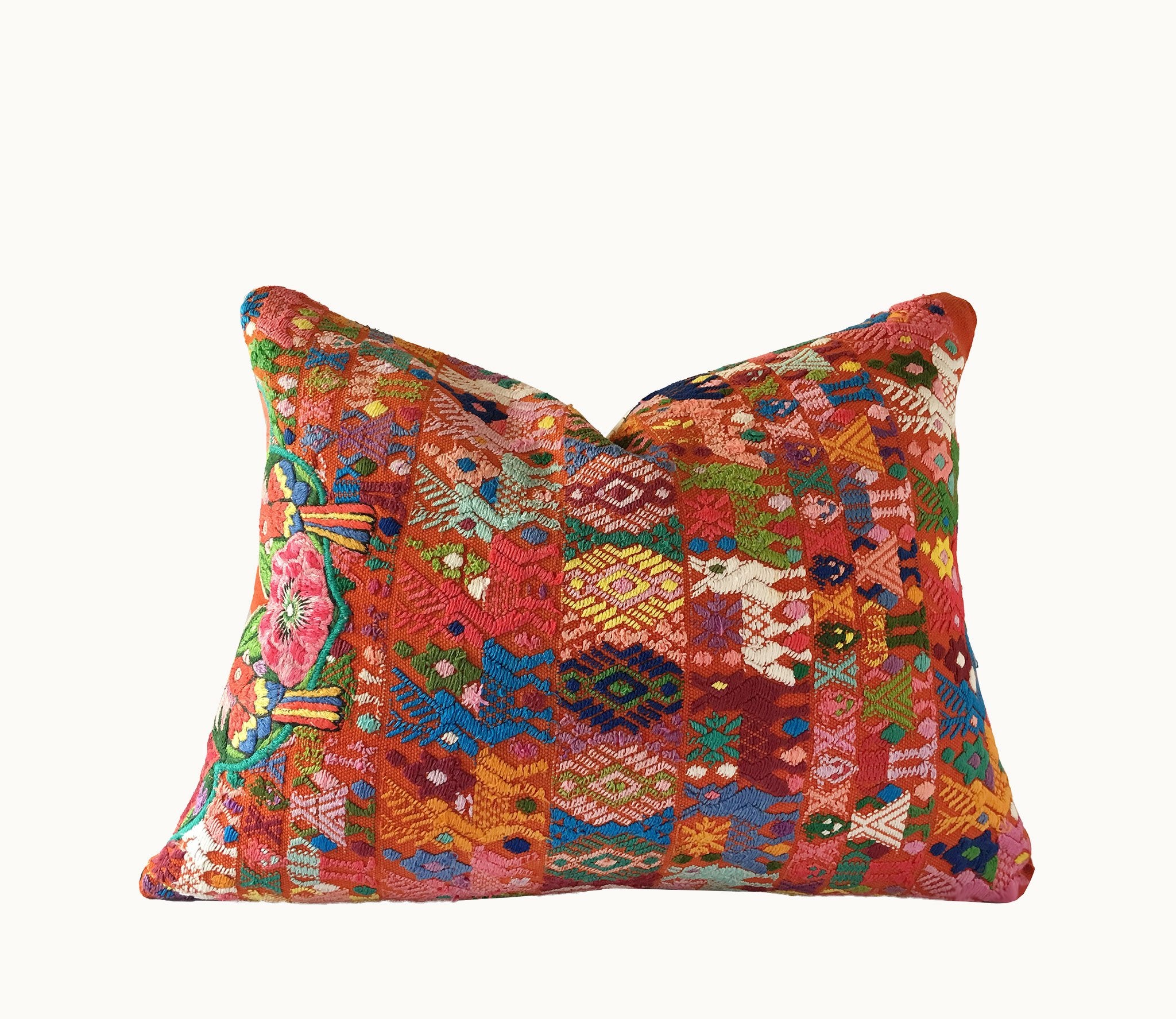 Guatemalan textiles, huipil pillow - Lamour Artisans