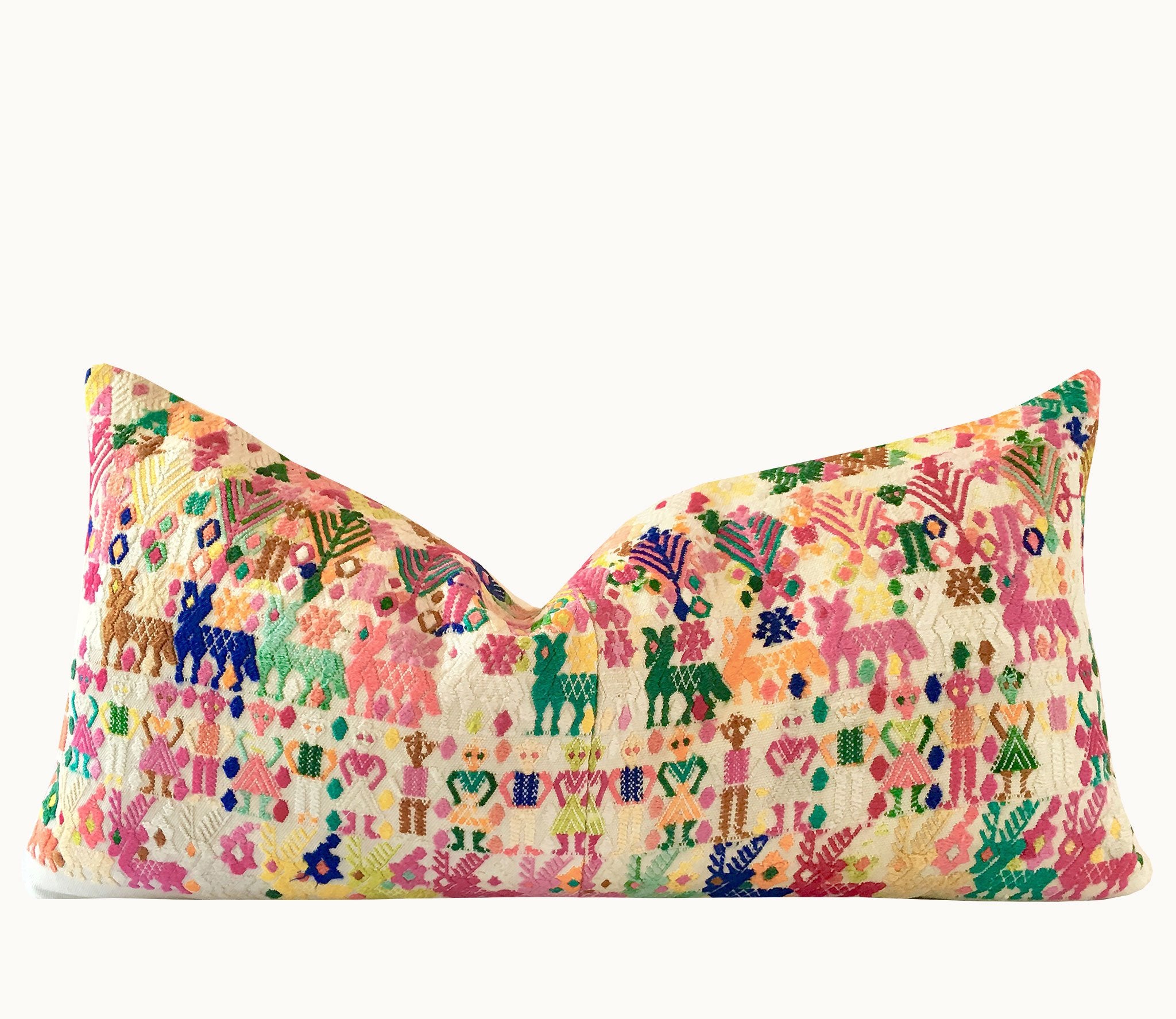 Guatemalan textiles, huipil pillow - Lamour Artisans