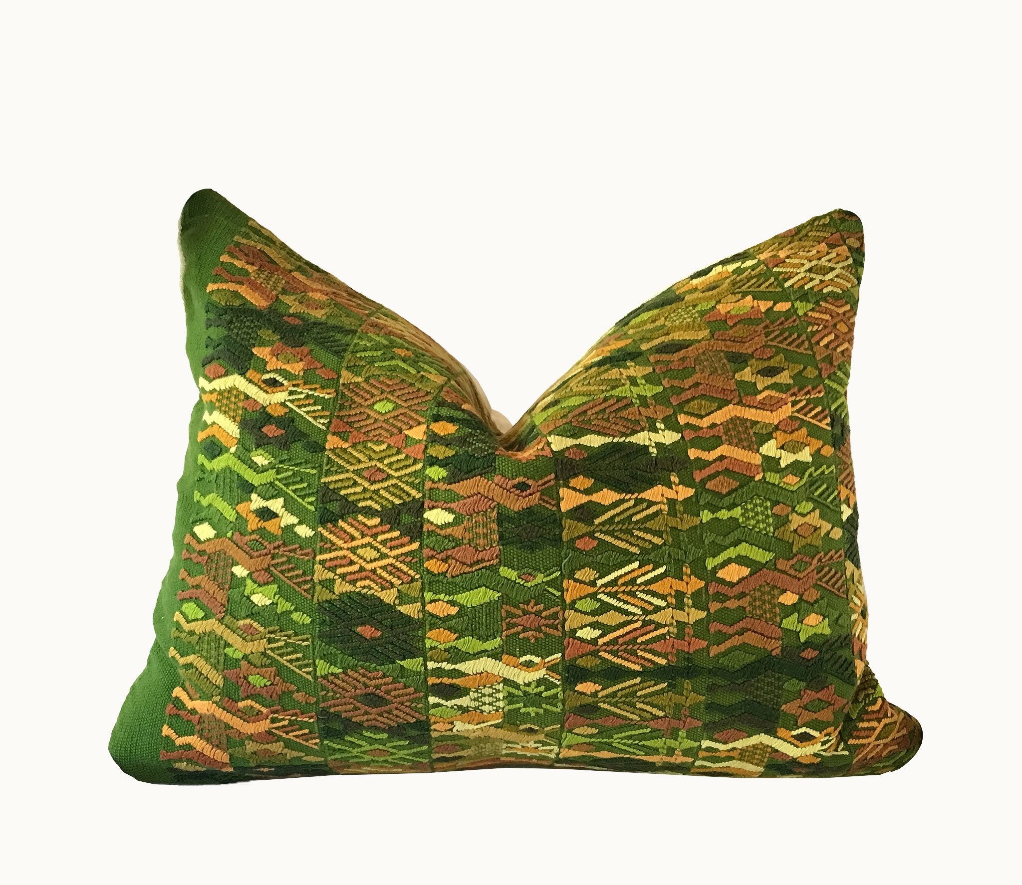 Guatemalan textiles, huipil pillow - Lamour Artisans