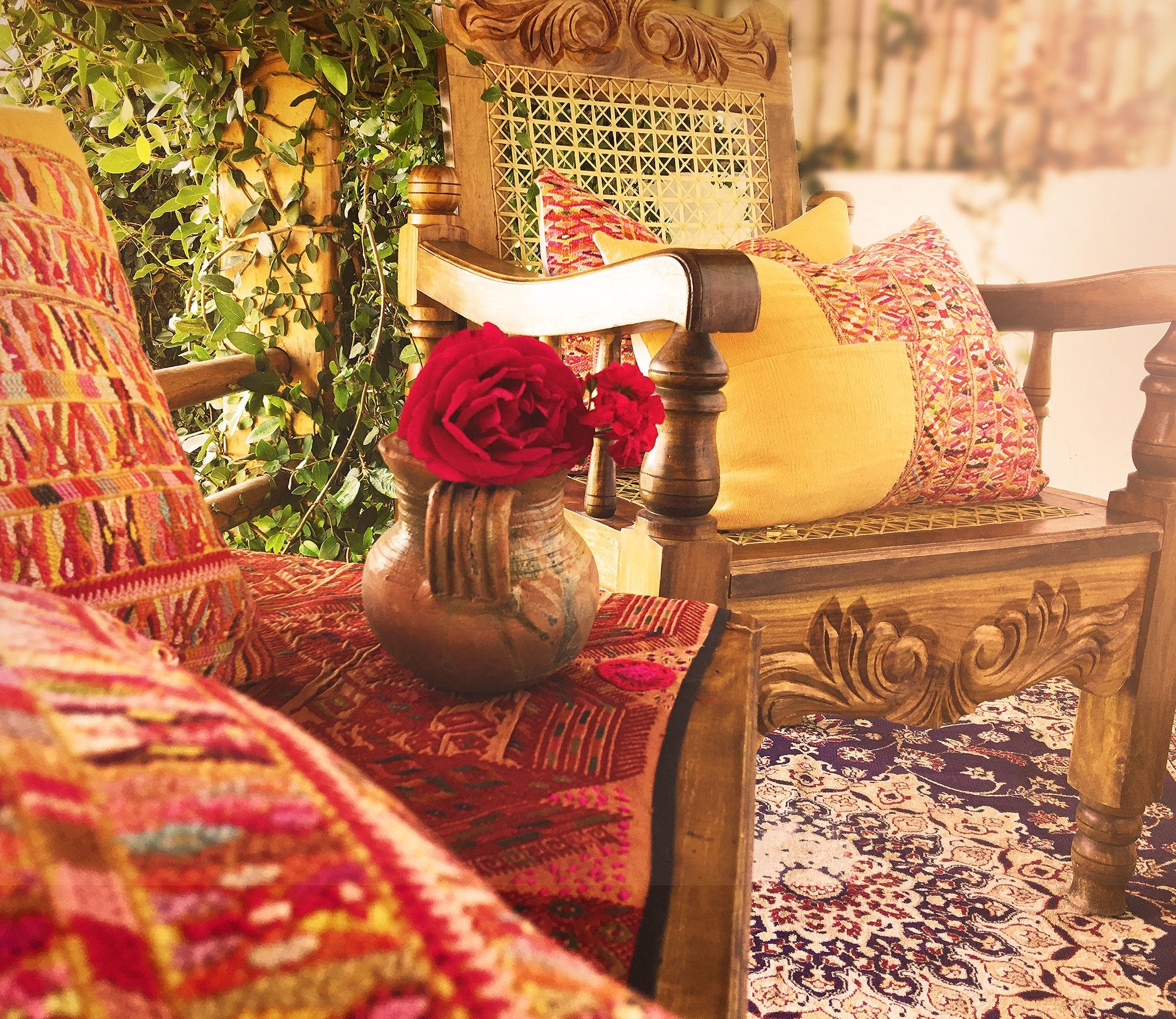 Guatemalan textiles, huipil pillow - Lamour Artisans