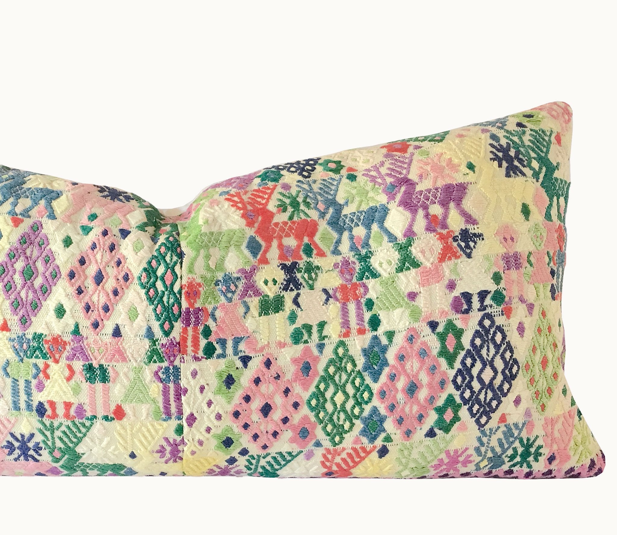 Guatemalan textiles, huipil pillow - Lamour Artisans