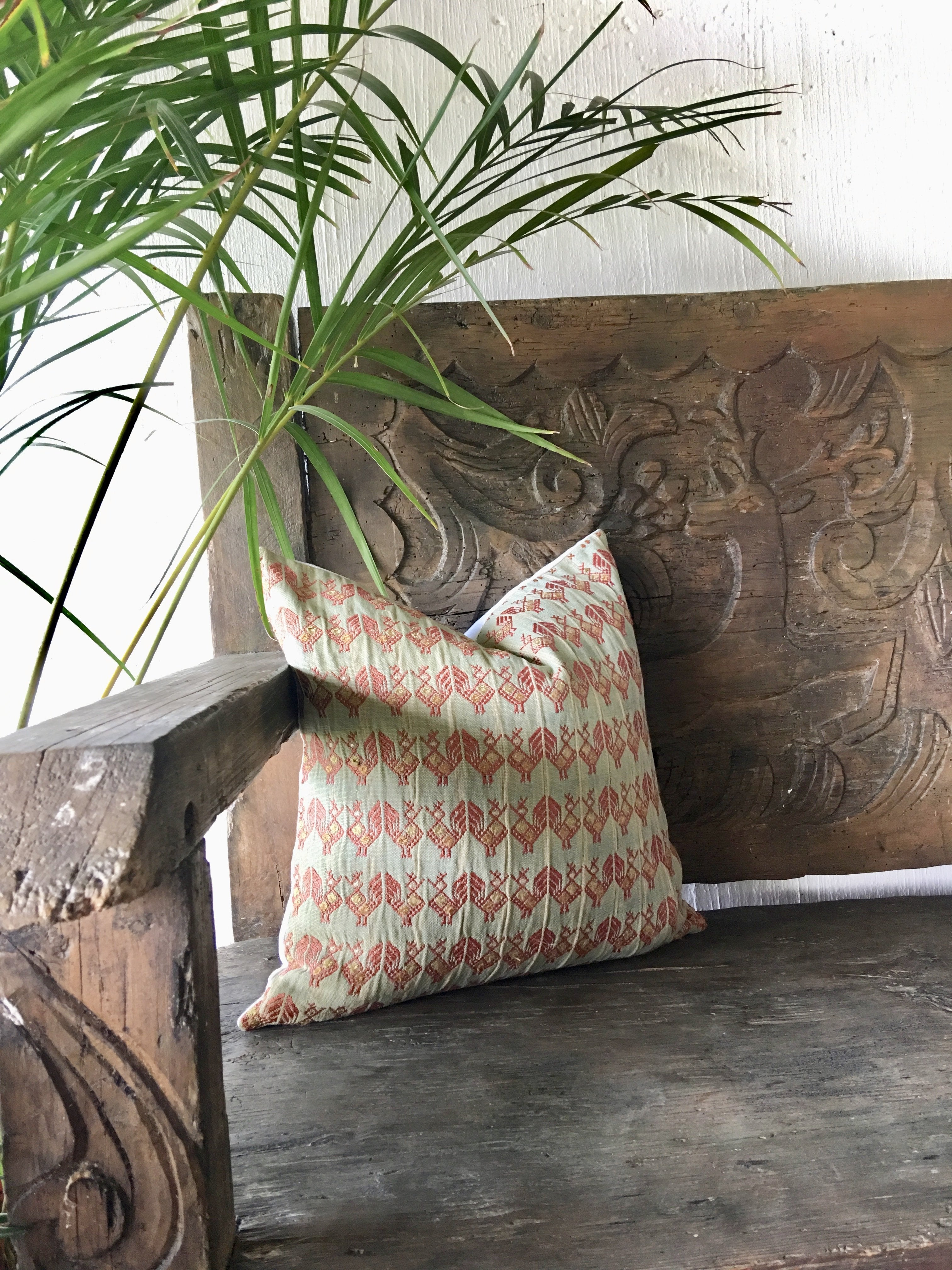 Guatemalan textiles, huipil pillow - Lamour Artisans