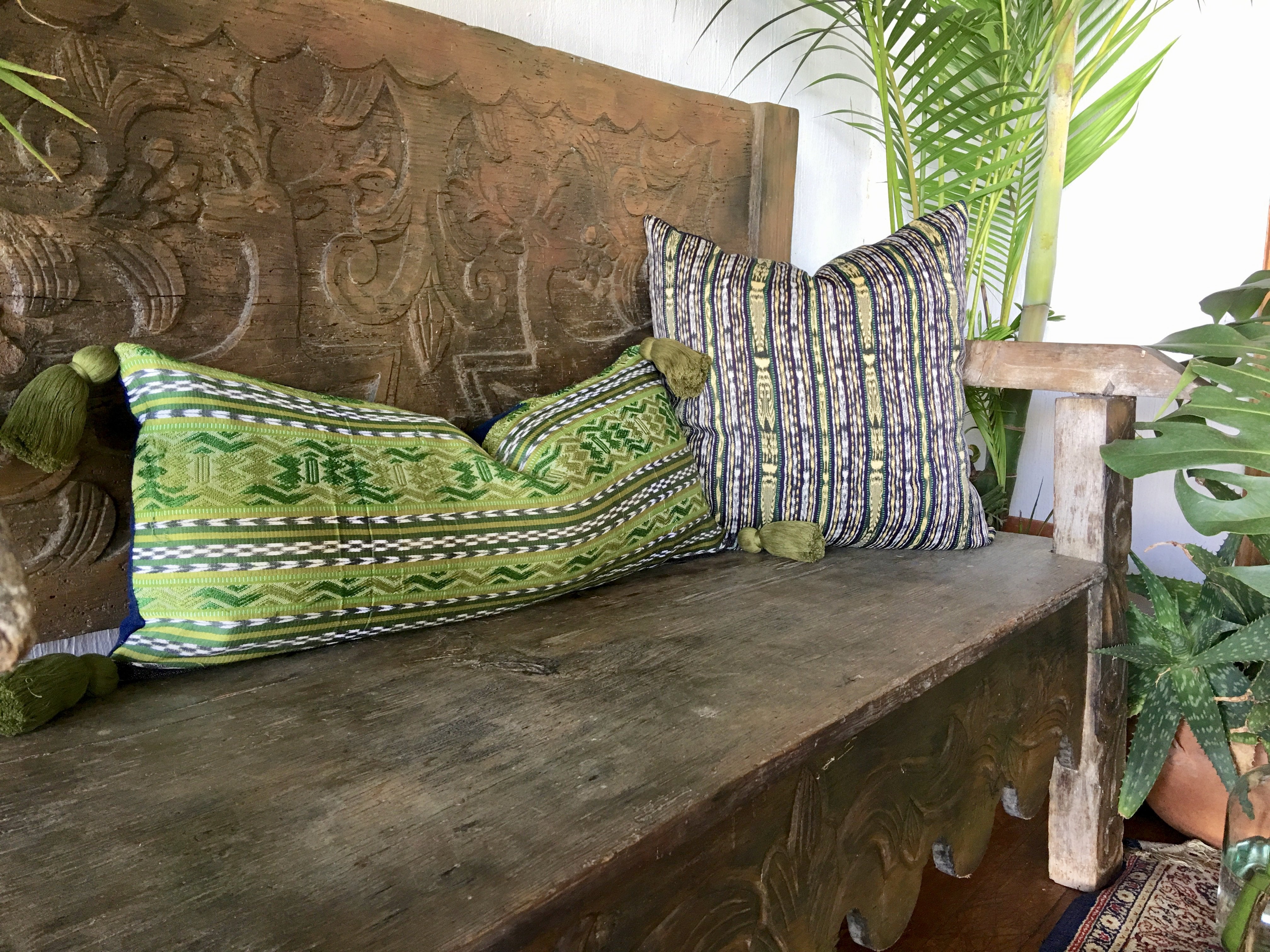 Guatemalan textiles, huipil pillow - Lamour Artisans