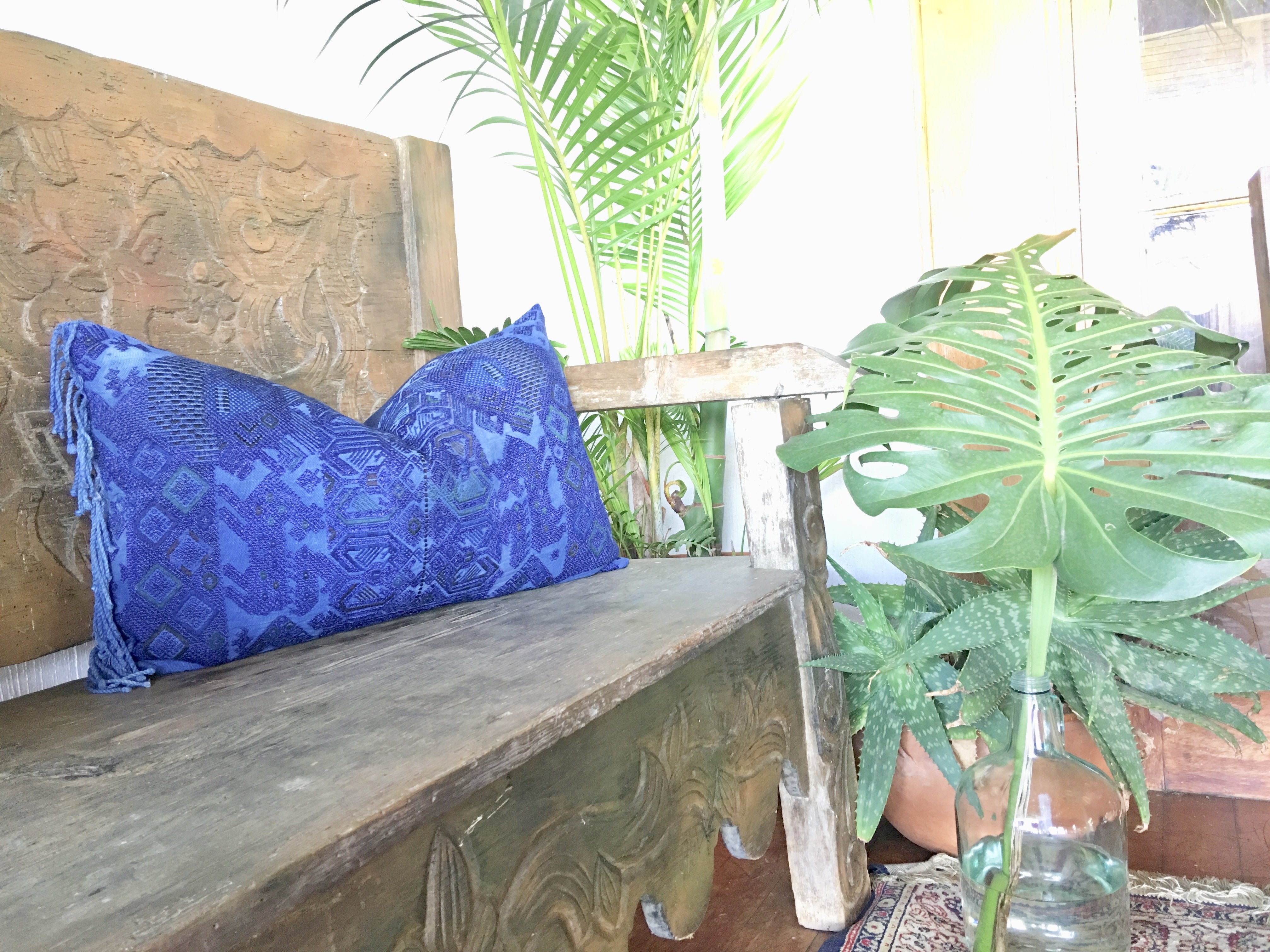 Guatemalan textiles, huipil pillow - Lamour Artisans