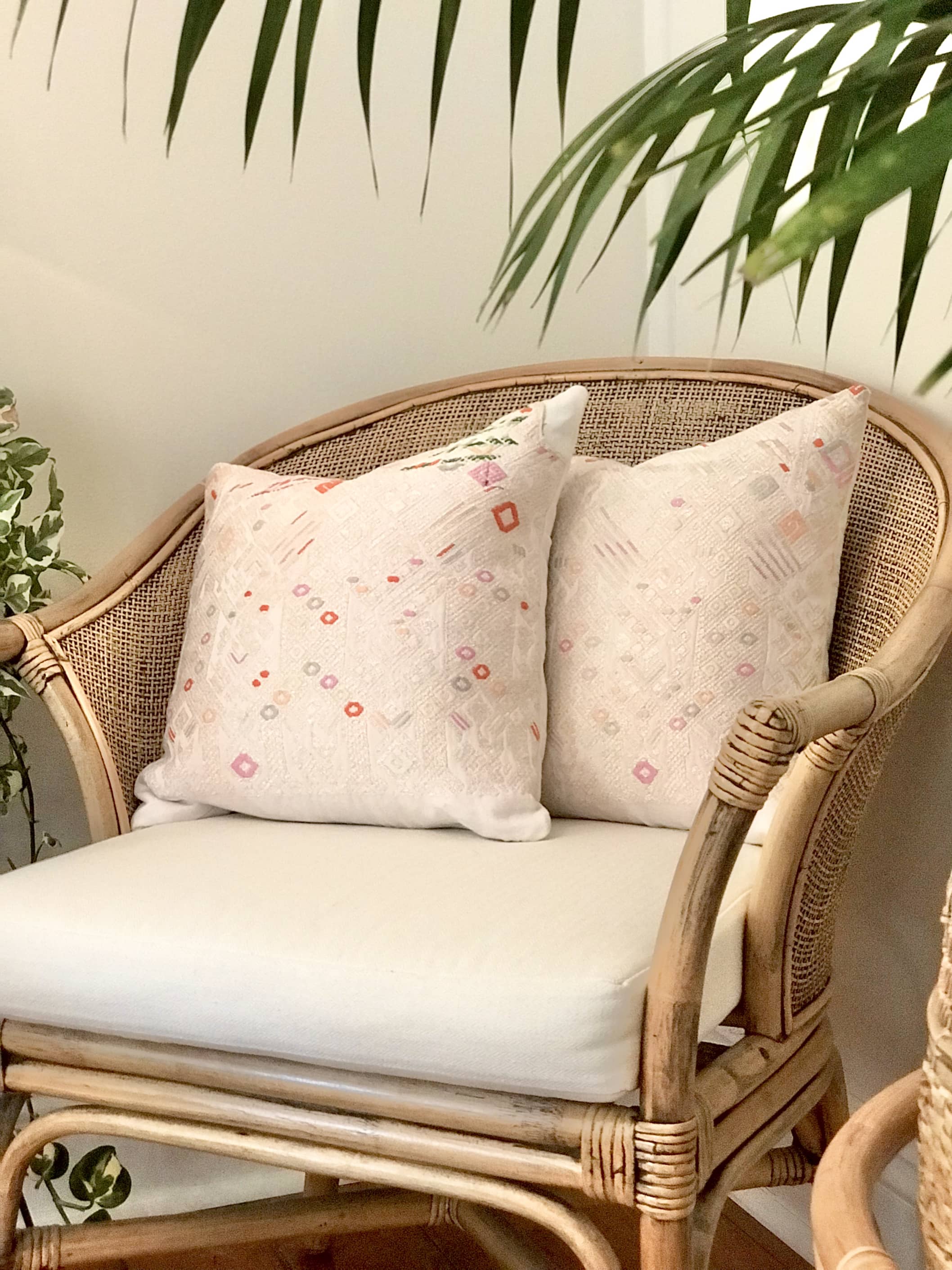 Huipil Pillows - White Nahuala I