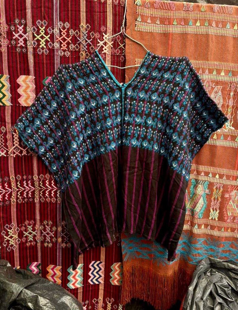 Blue lions and corn Nahuala huipil #5-382