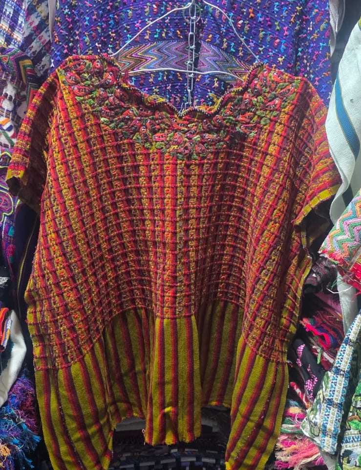 Huipil San Lucas estilo años 70 #2-52