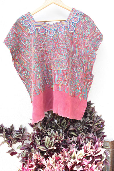 Pedido personalizado de huipiles de Nebaj para Andrea