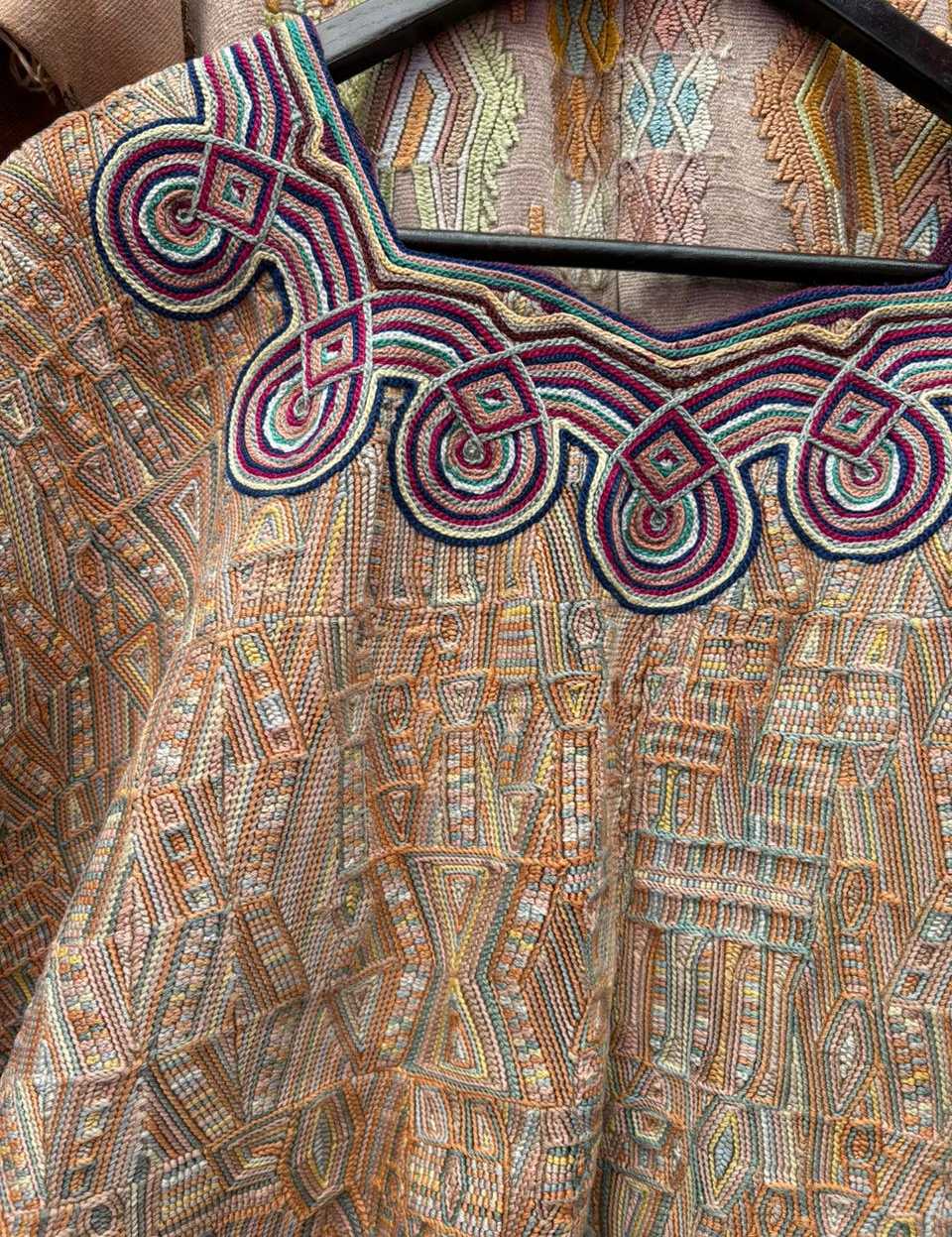 Biscuit Nebaj huipil #2-98