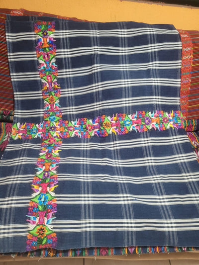 4 cortes y 1 huipil para Andrea