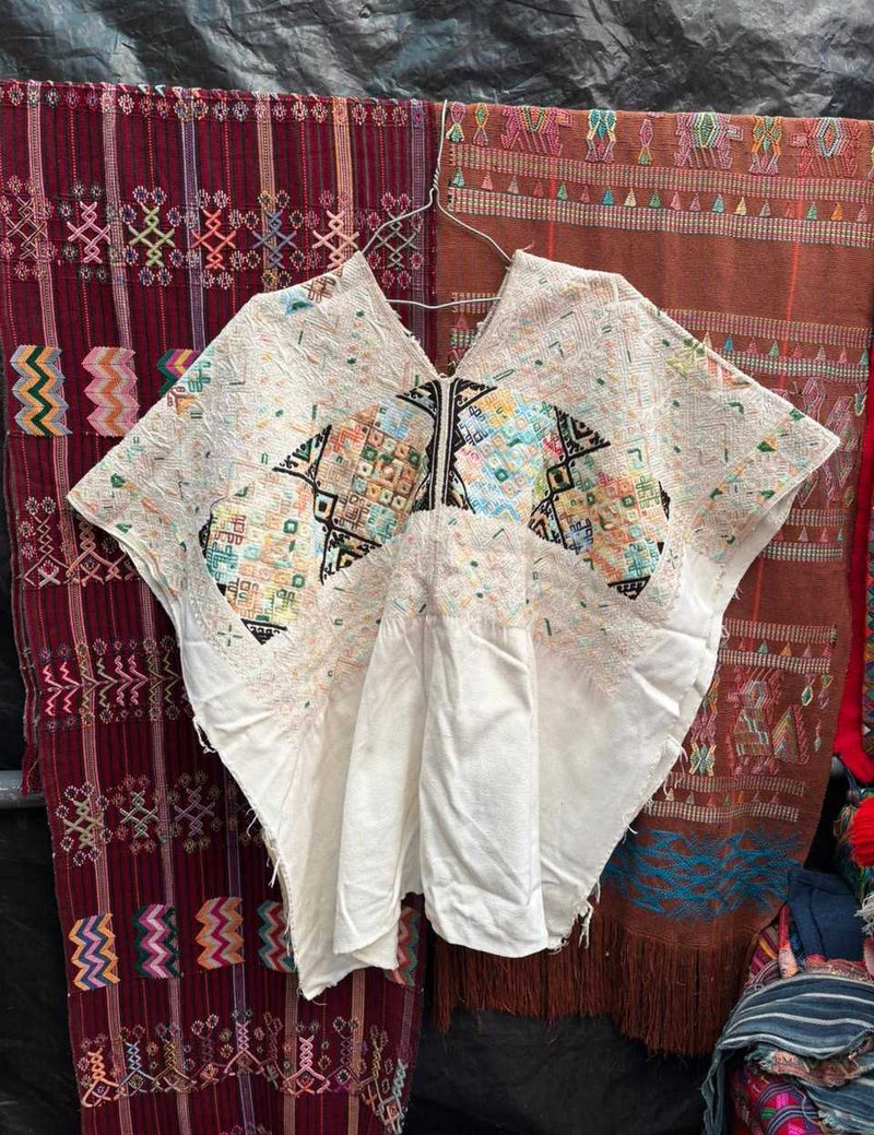 Ivory Nahuala huipil #5-386