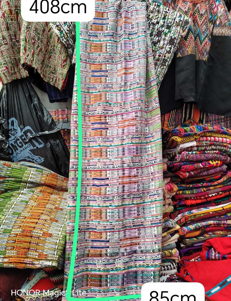 Ice cream coloured Patzun corte #4-300