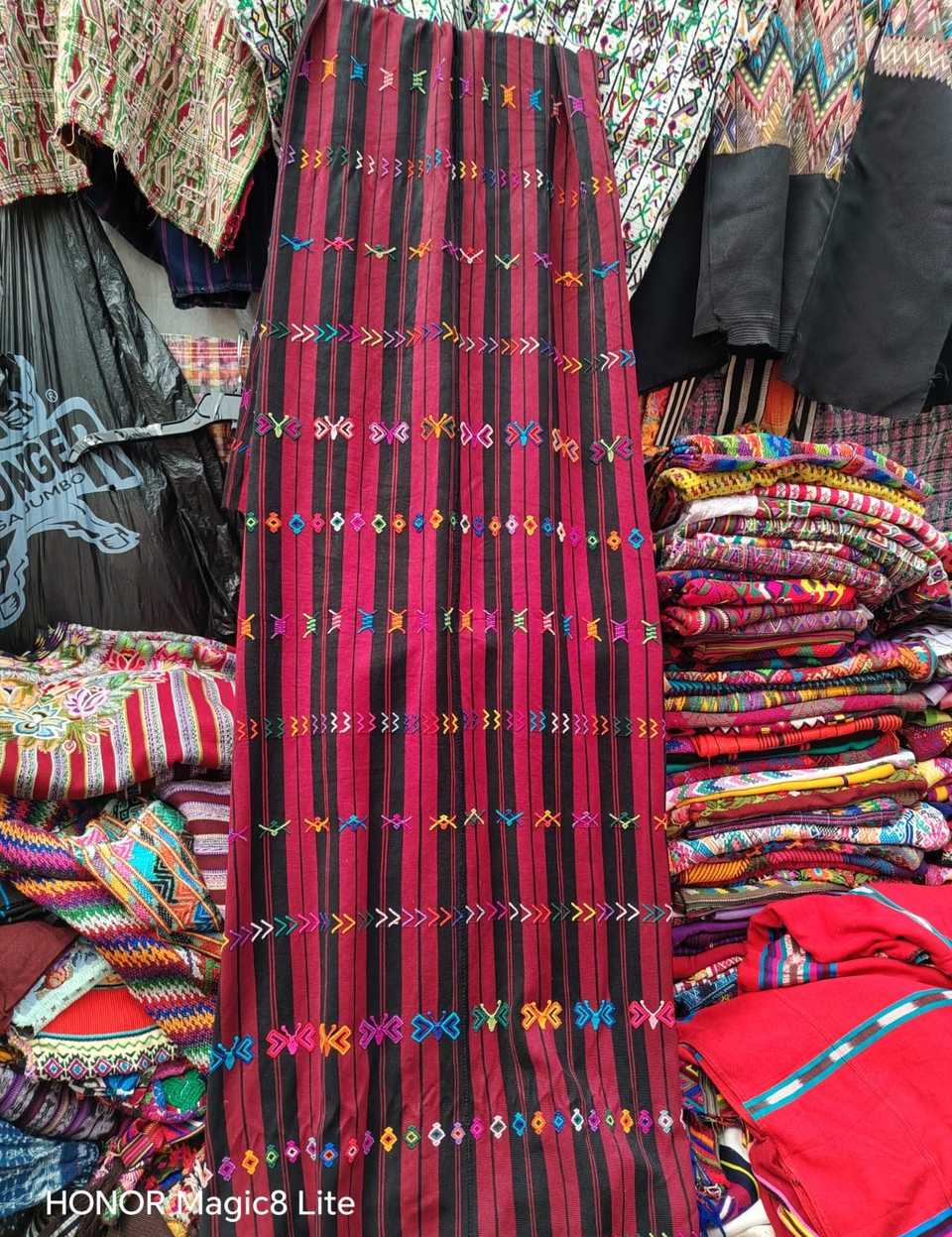 Burgundy and black striped Colotenango corte #4-295