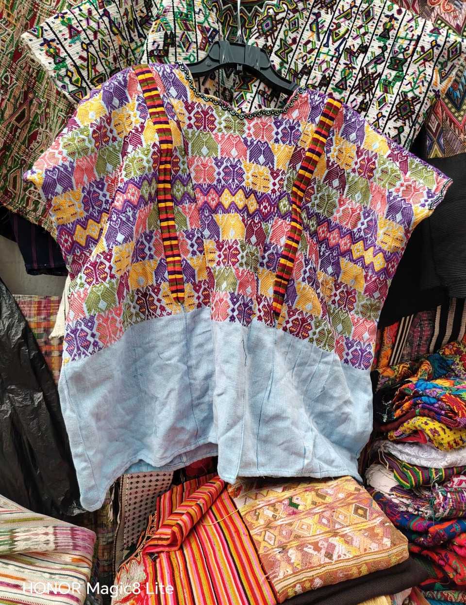 Colourful Xela huipil #4-303