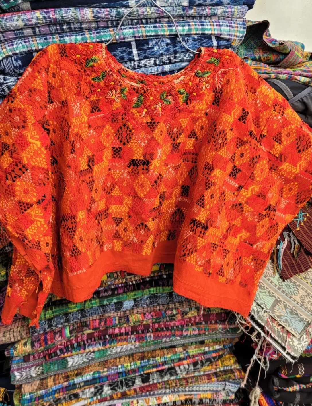 Huipil naranja de Cobán #2-29