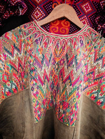 4 Chichi huipiles para Mucy