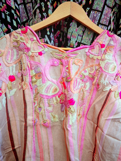 Pink Chichi huipil (Reserved for Myriam)