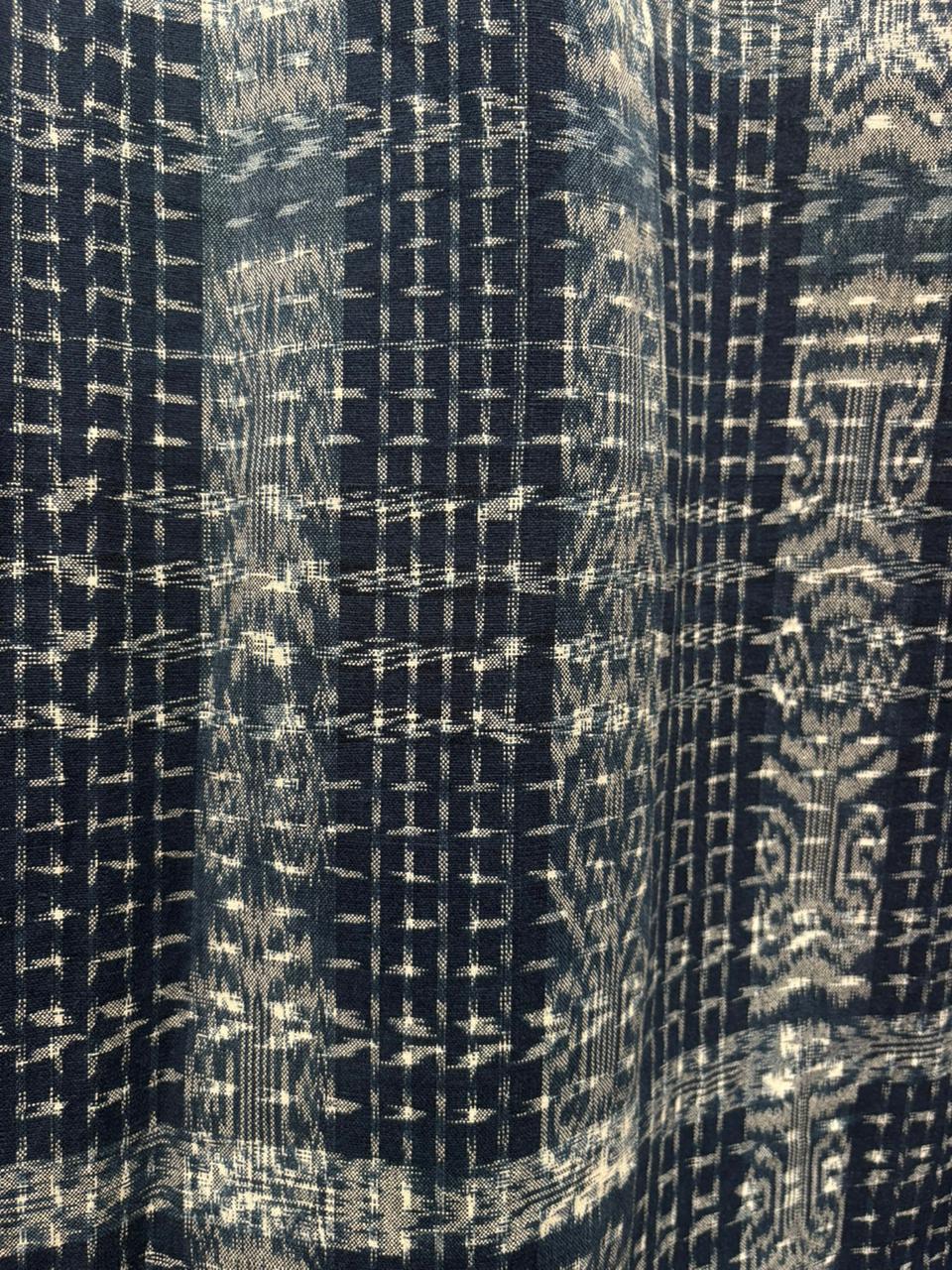 (Reserved for Sarah) Neutral ikat corte