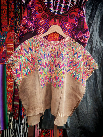 4 Chichi huipiles para Mucy